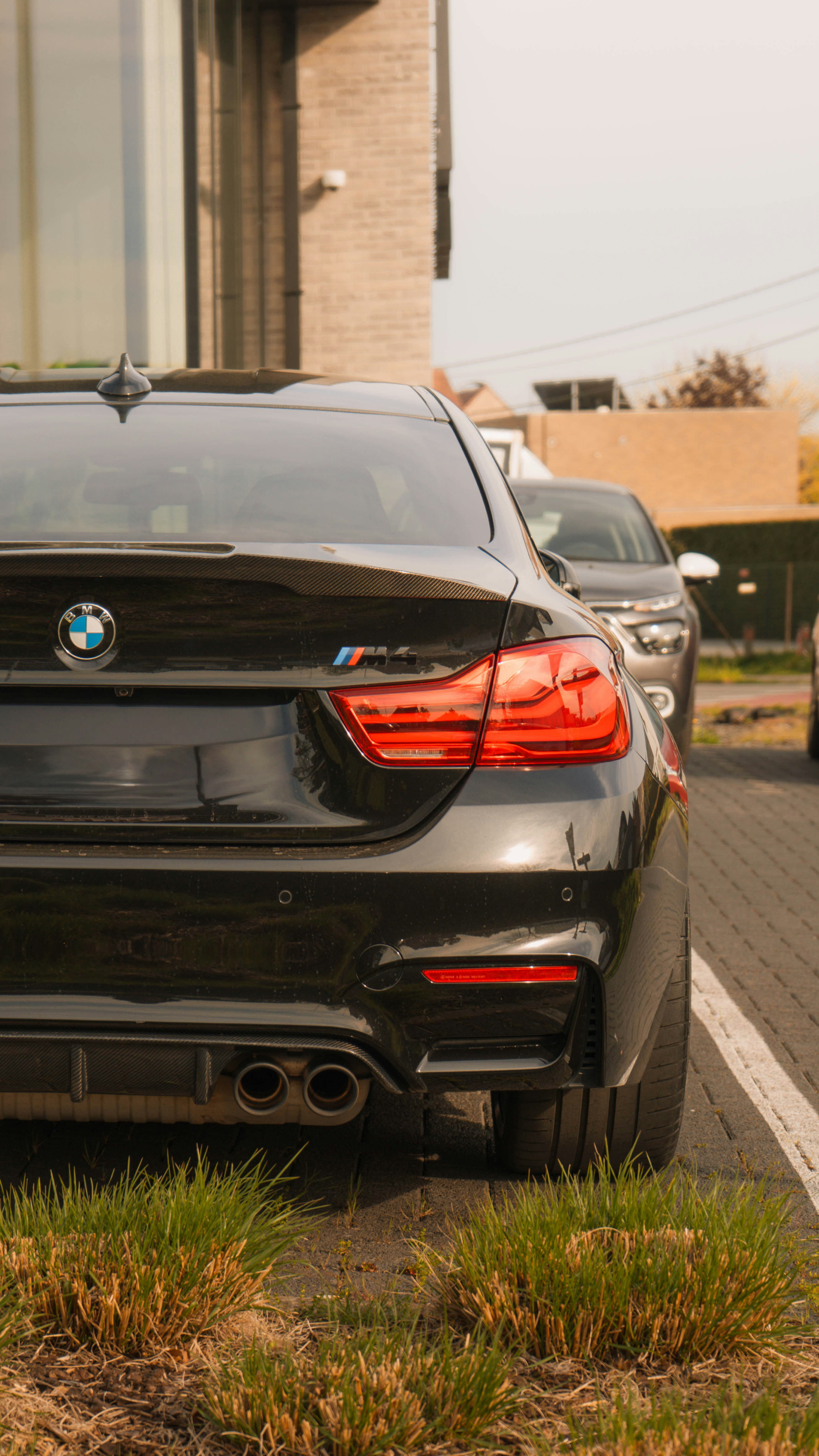 Photo by avenir_visuals