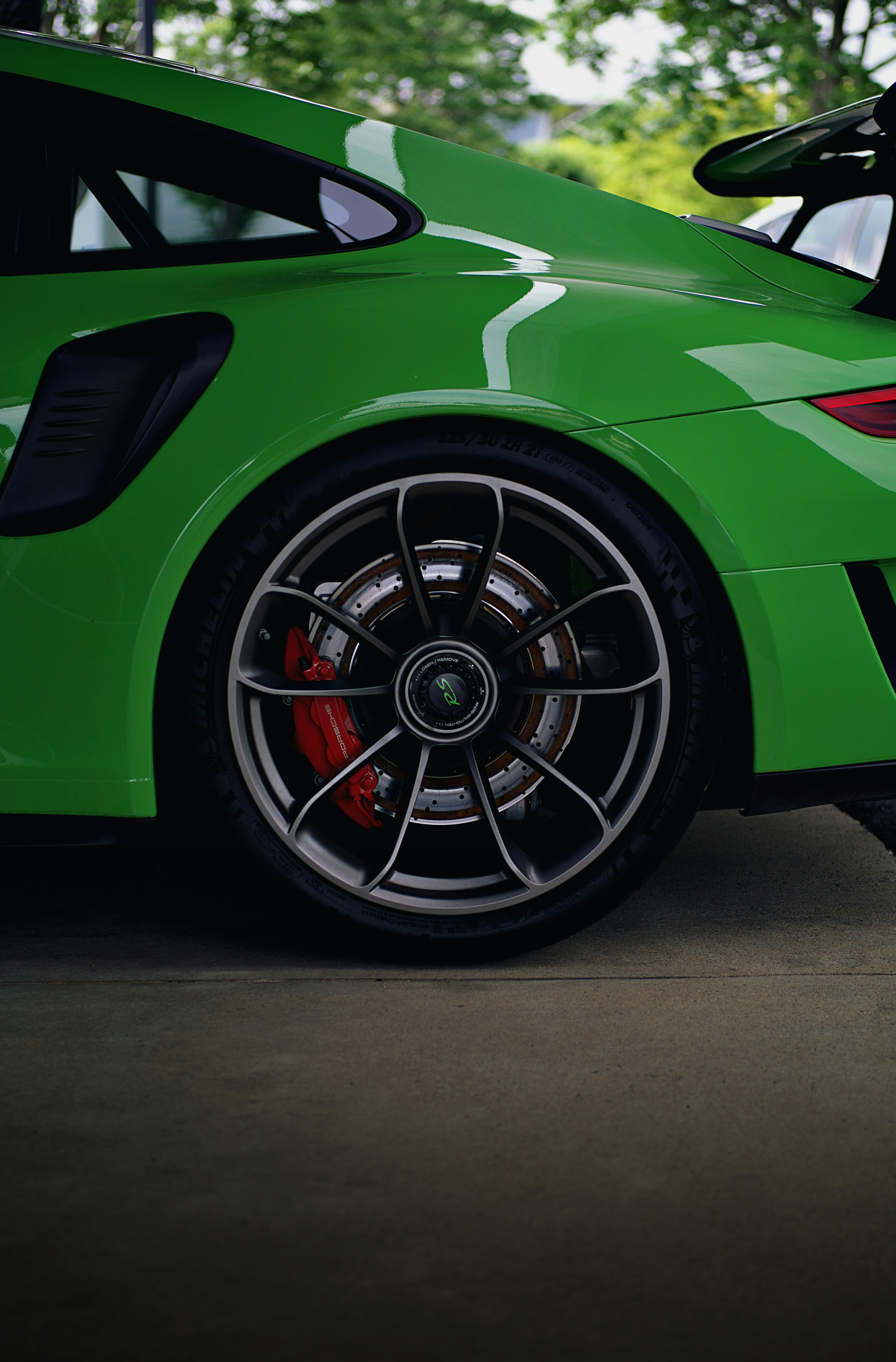 Photo by leiadakrozjhen