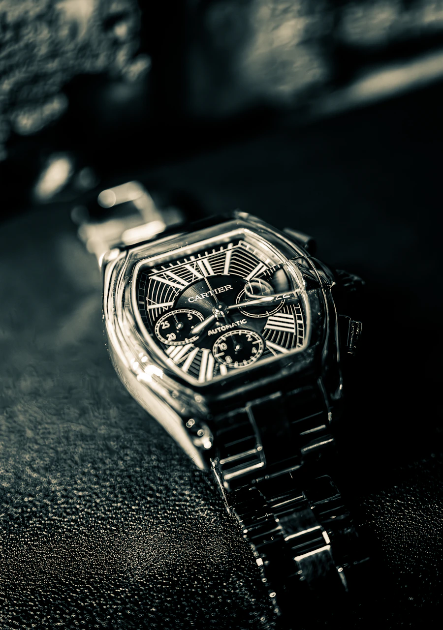 Cartier luxury timepiece — Watchhawk