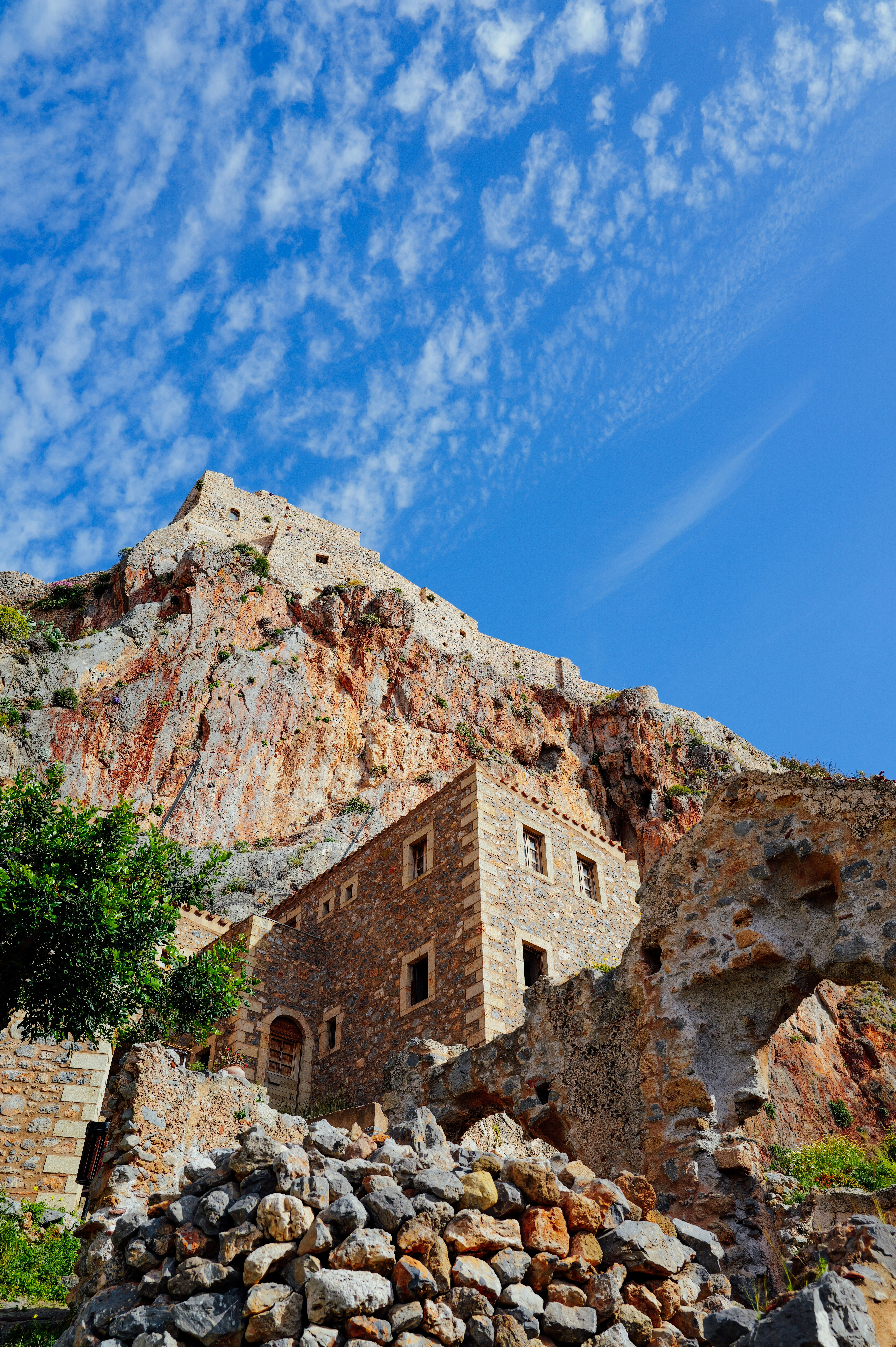 Photo by adrienolichon