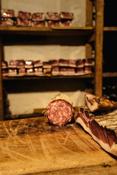 Hanging cuts in the ageing room