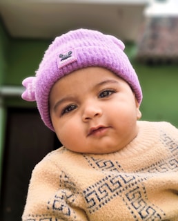 Products for the First Few Weeks: A checklist and guide to essential newborn items.