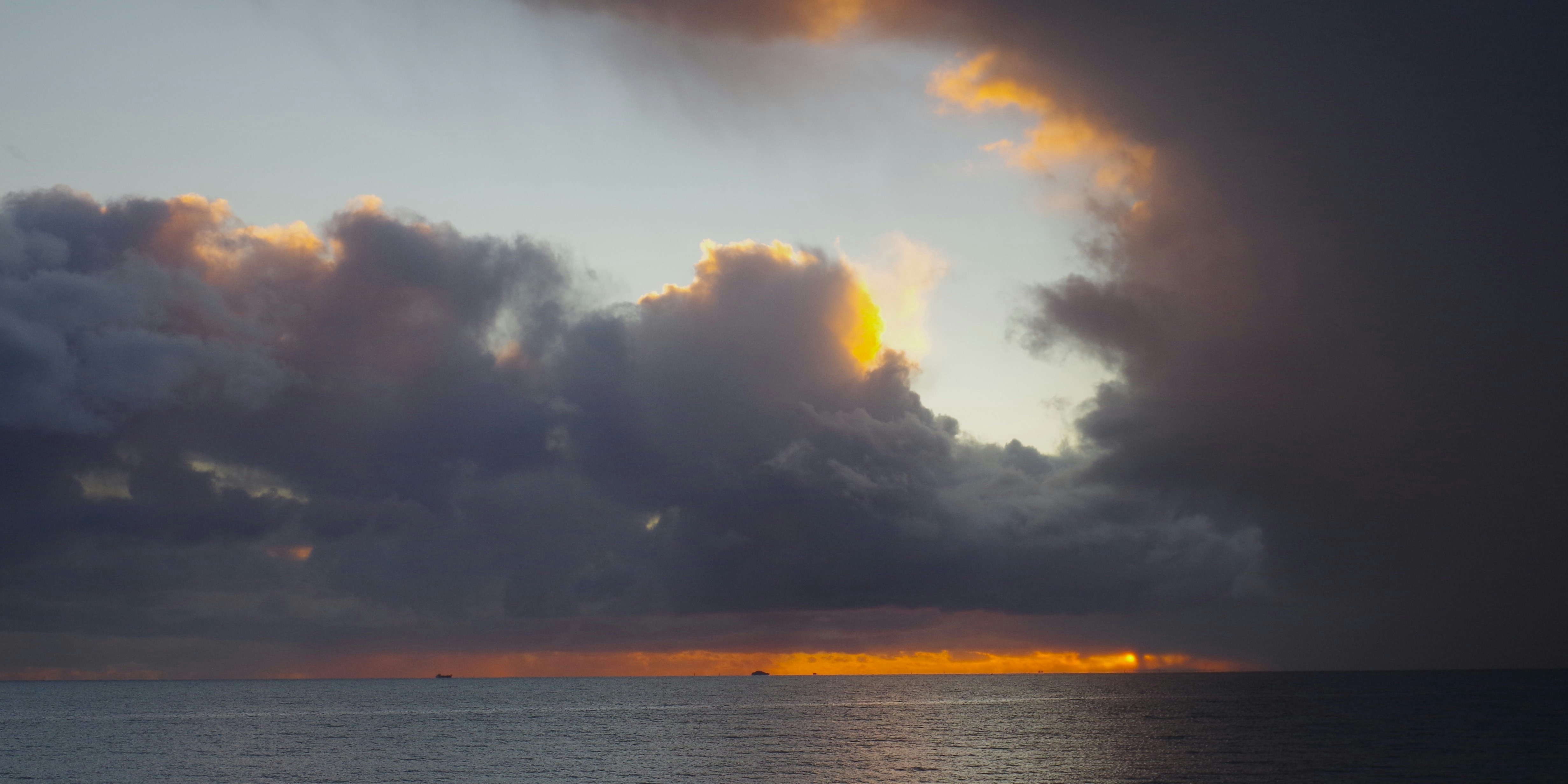 Photo by photoken123