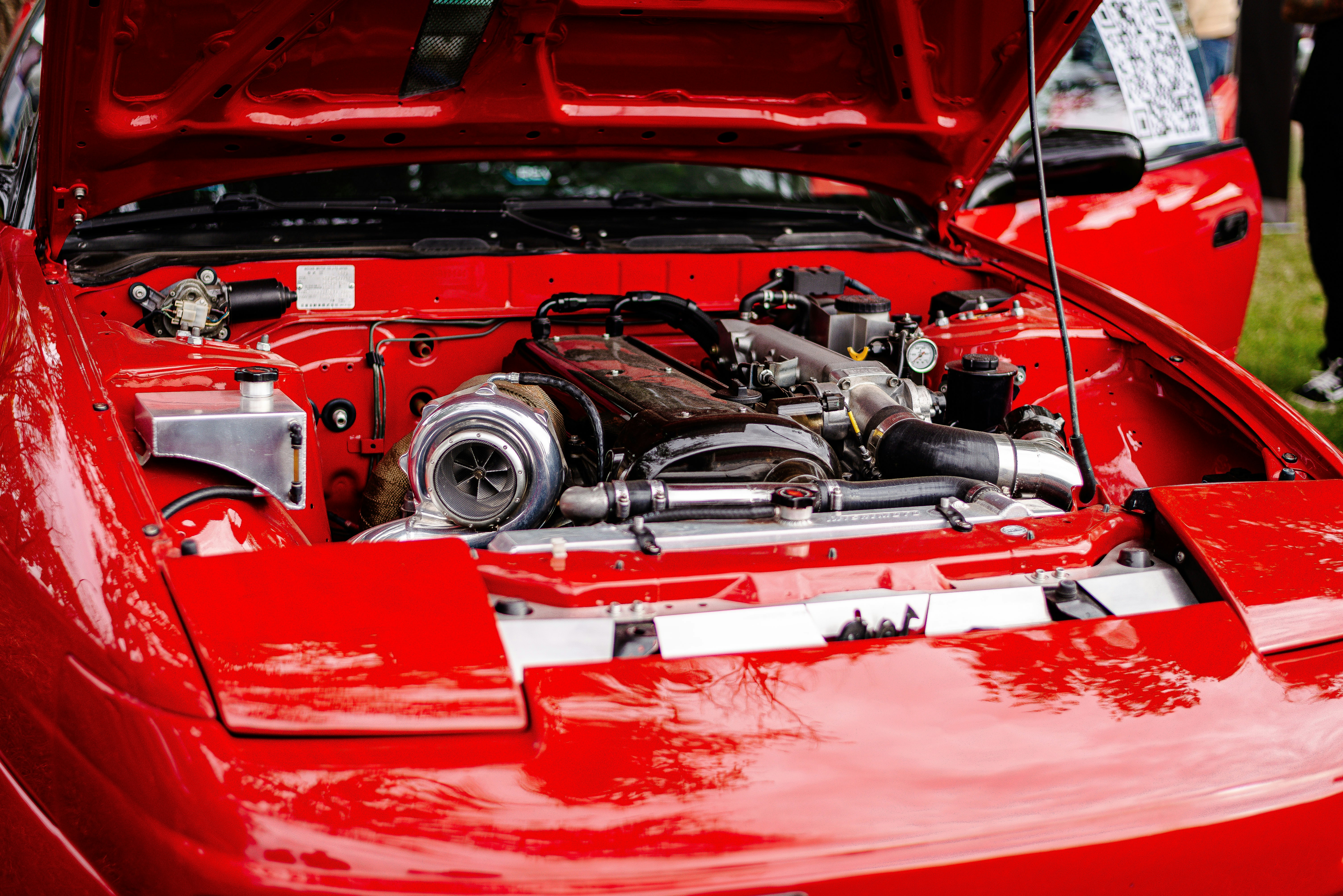 Acura Integra Type R, Championship White JDM, Classic Honda wallpaper, Red Valve Cover, ilustrasi artikel The Legend on Your Screen: Acura Integra Type R Classic JDM Backgrounds 6