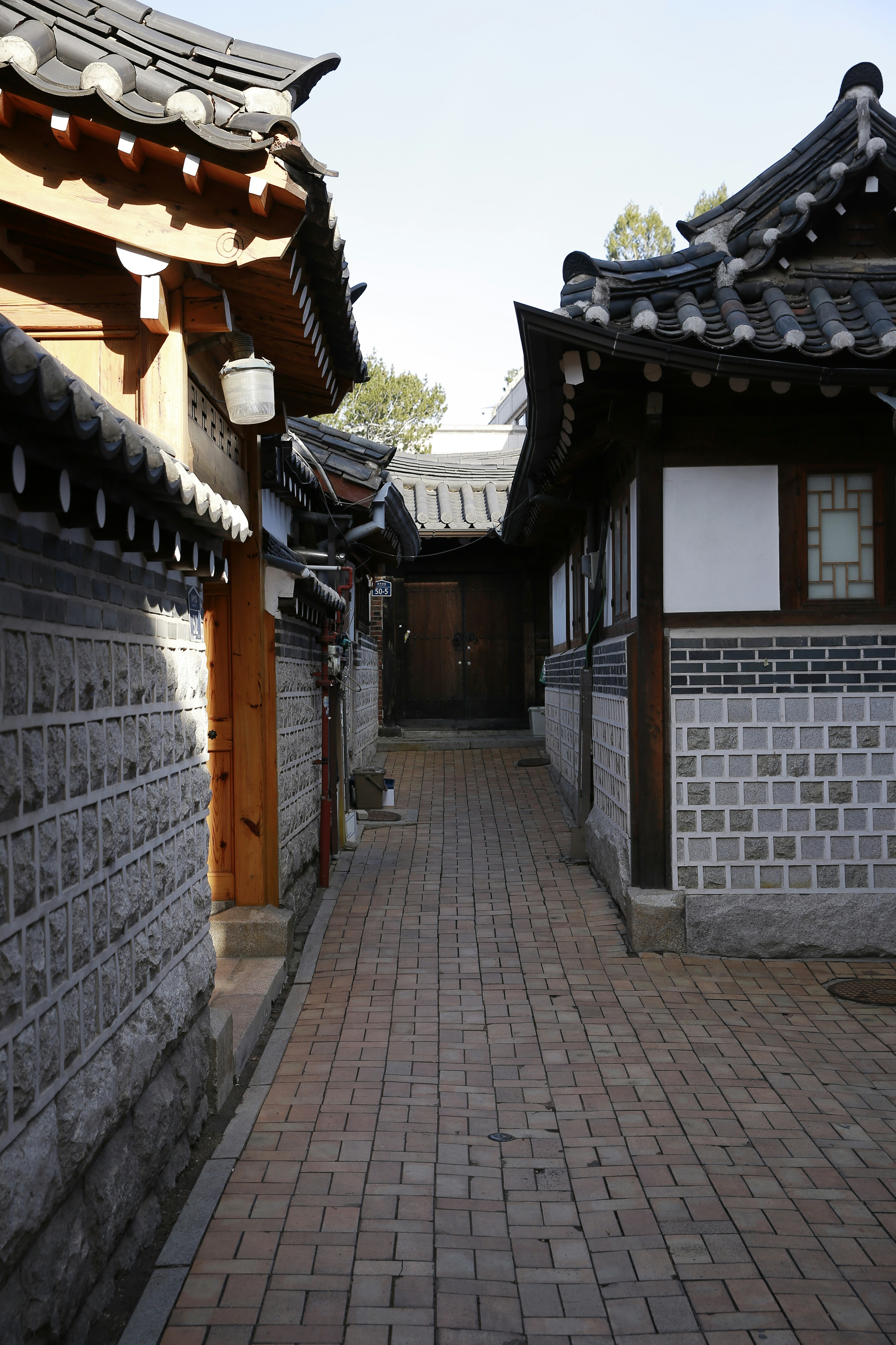 Bukchon Hanok Village - Tourist attractions in Korea