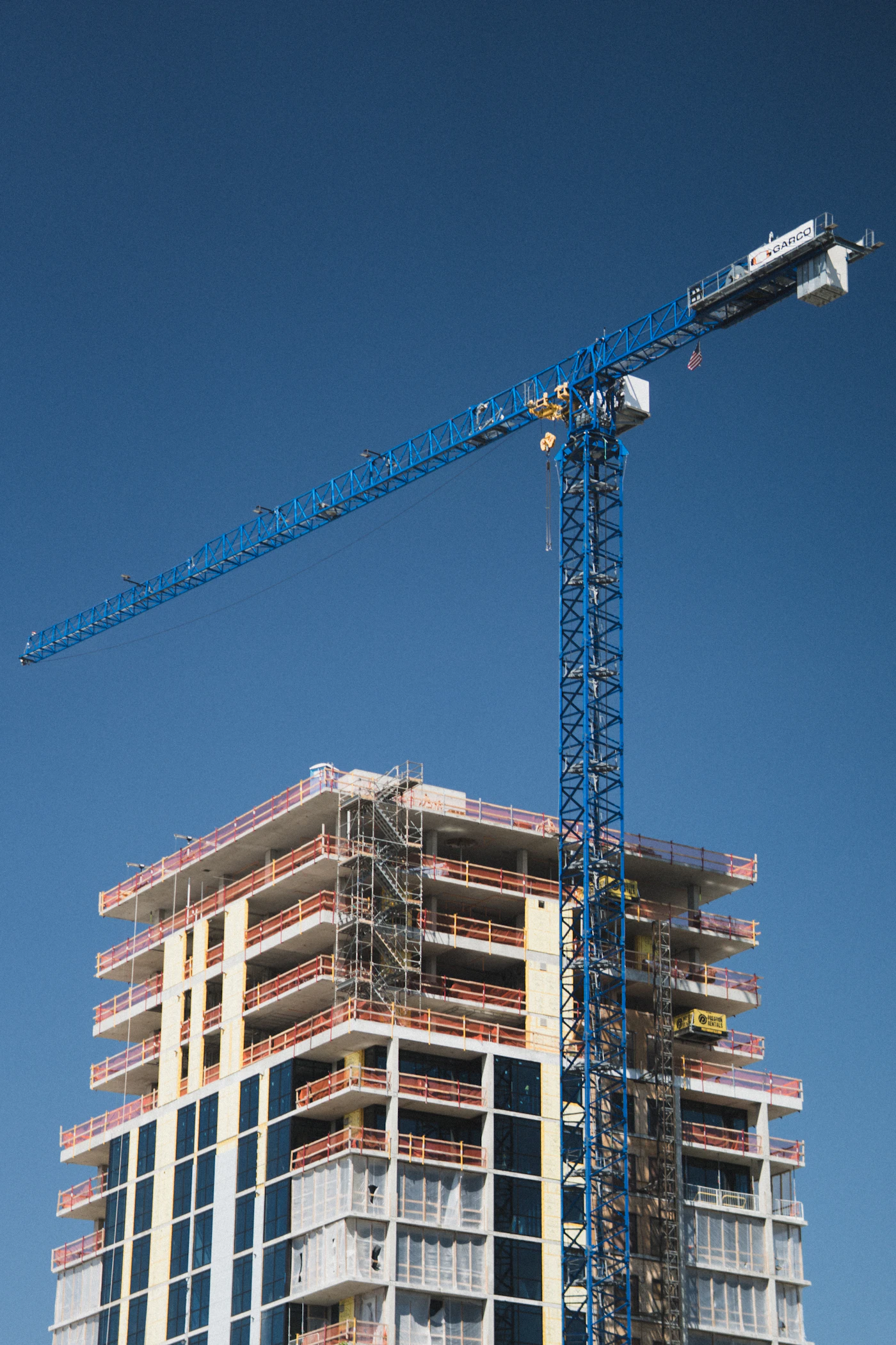 Incorporadora e construtora
