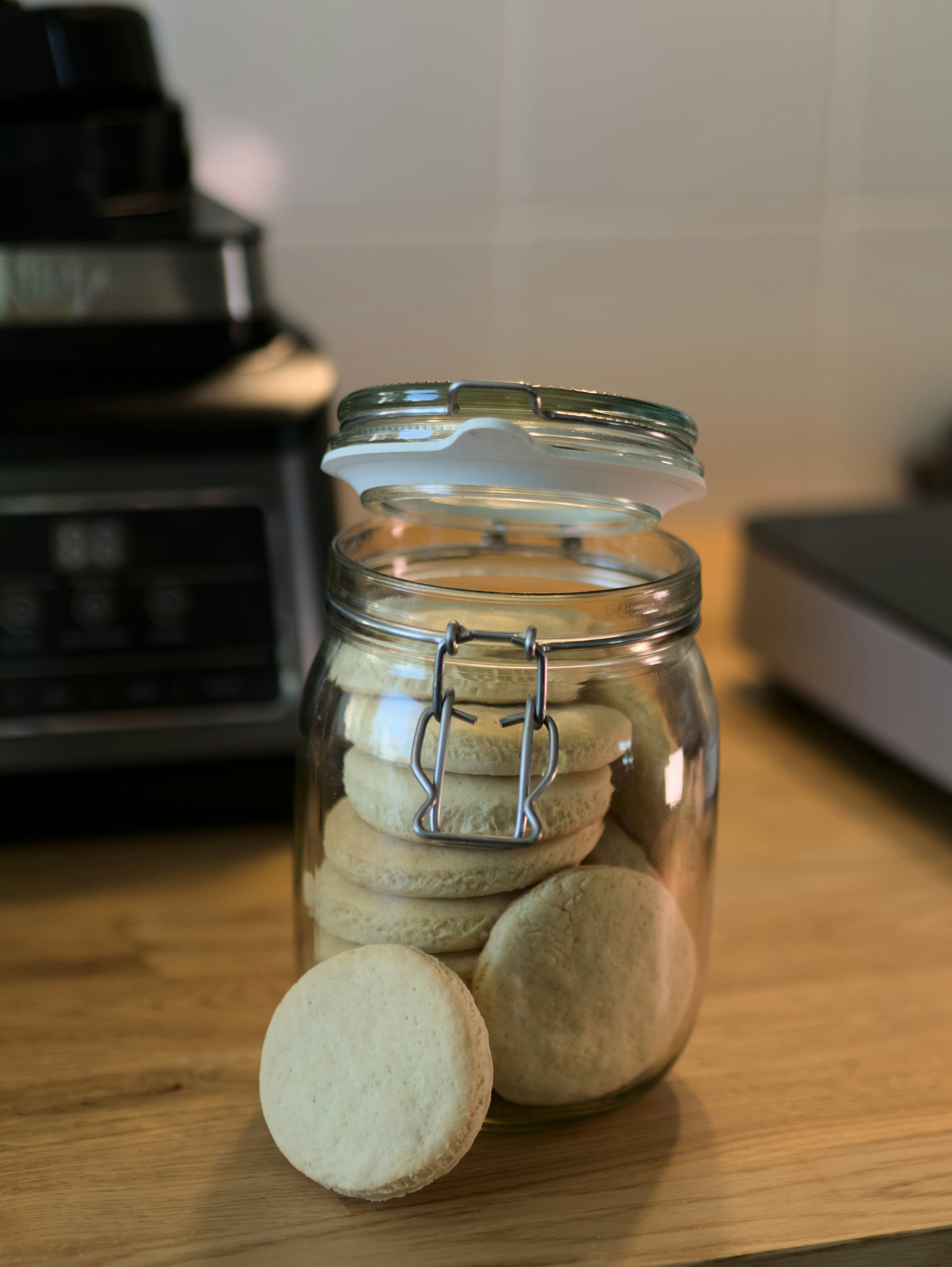 12 Money Saving Tips That Help You Build Better Food Buying Habits