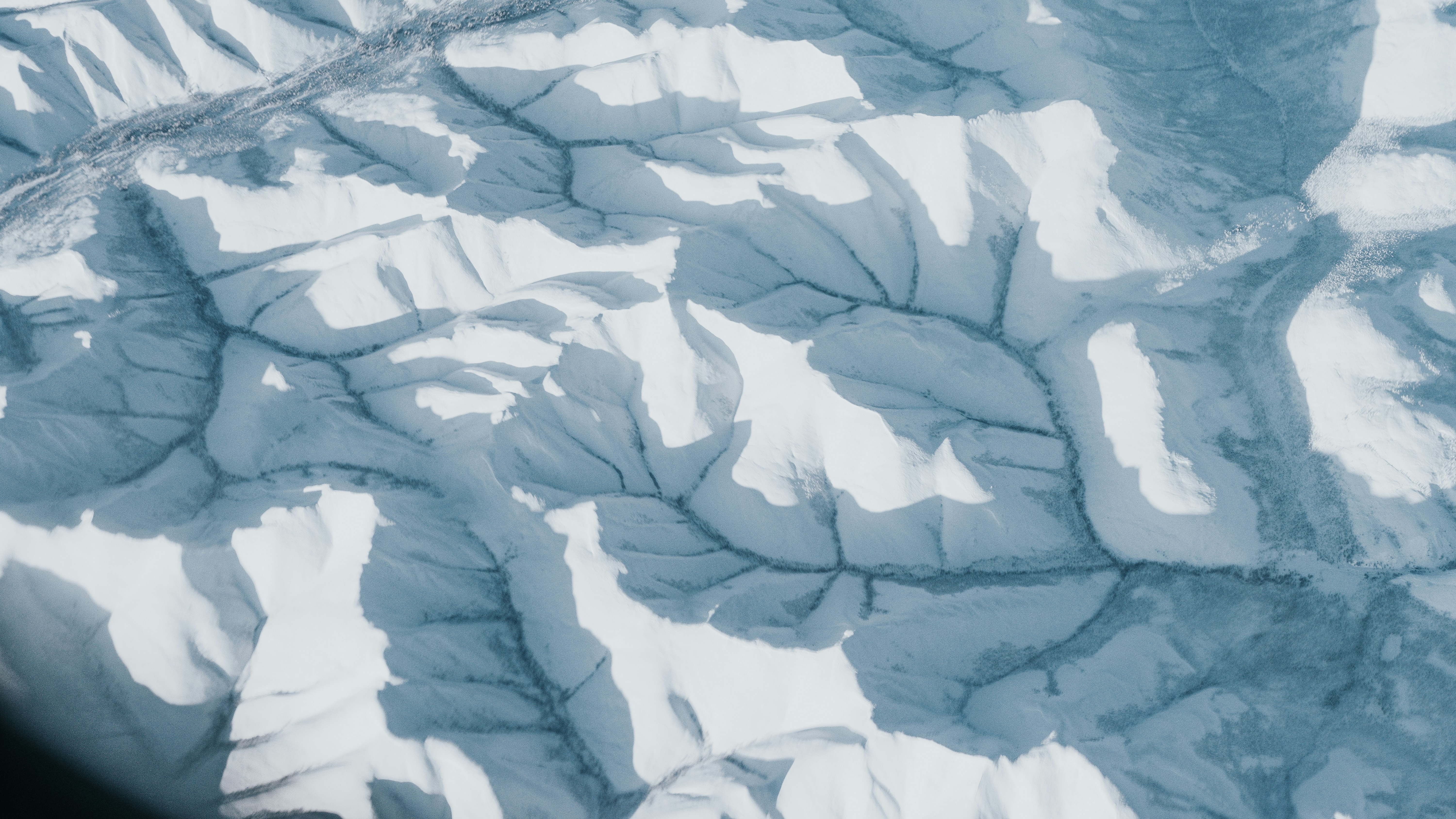Greenland's Role in Global Weather Patterns (image credits: unsplash)