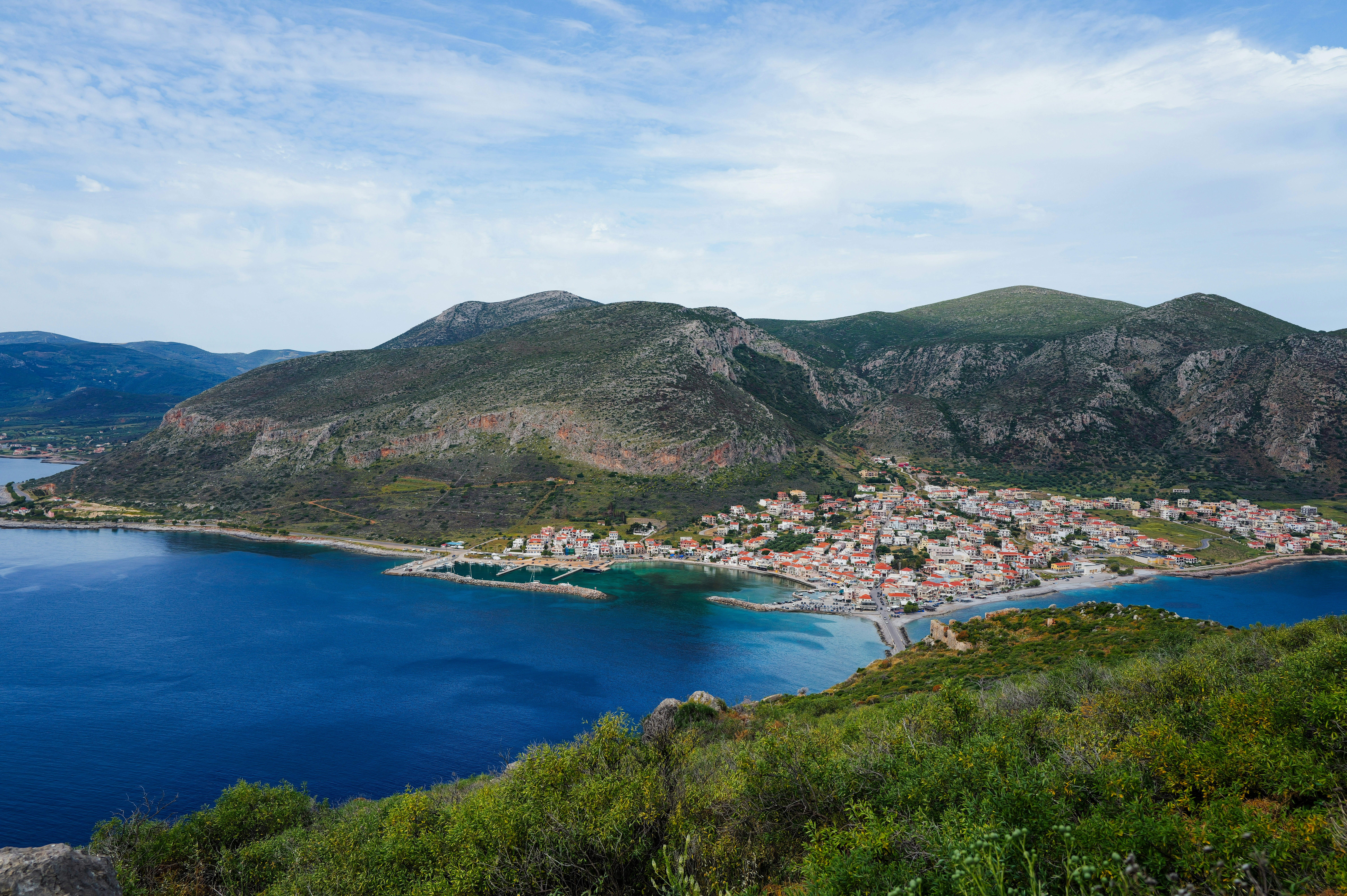 Photo by adrienolichon