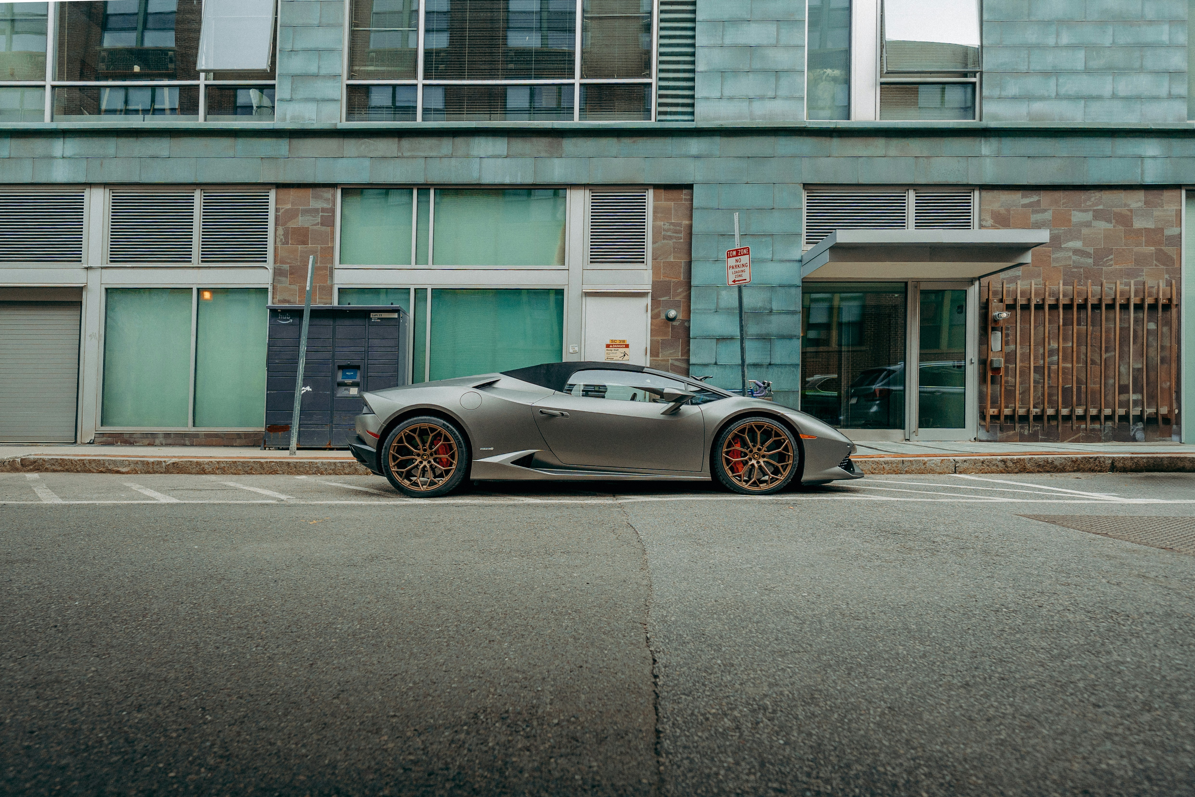 Photo by bradfickeisen