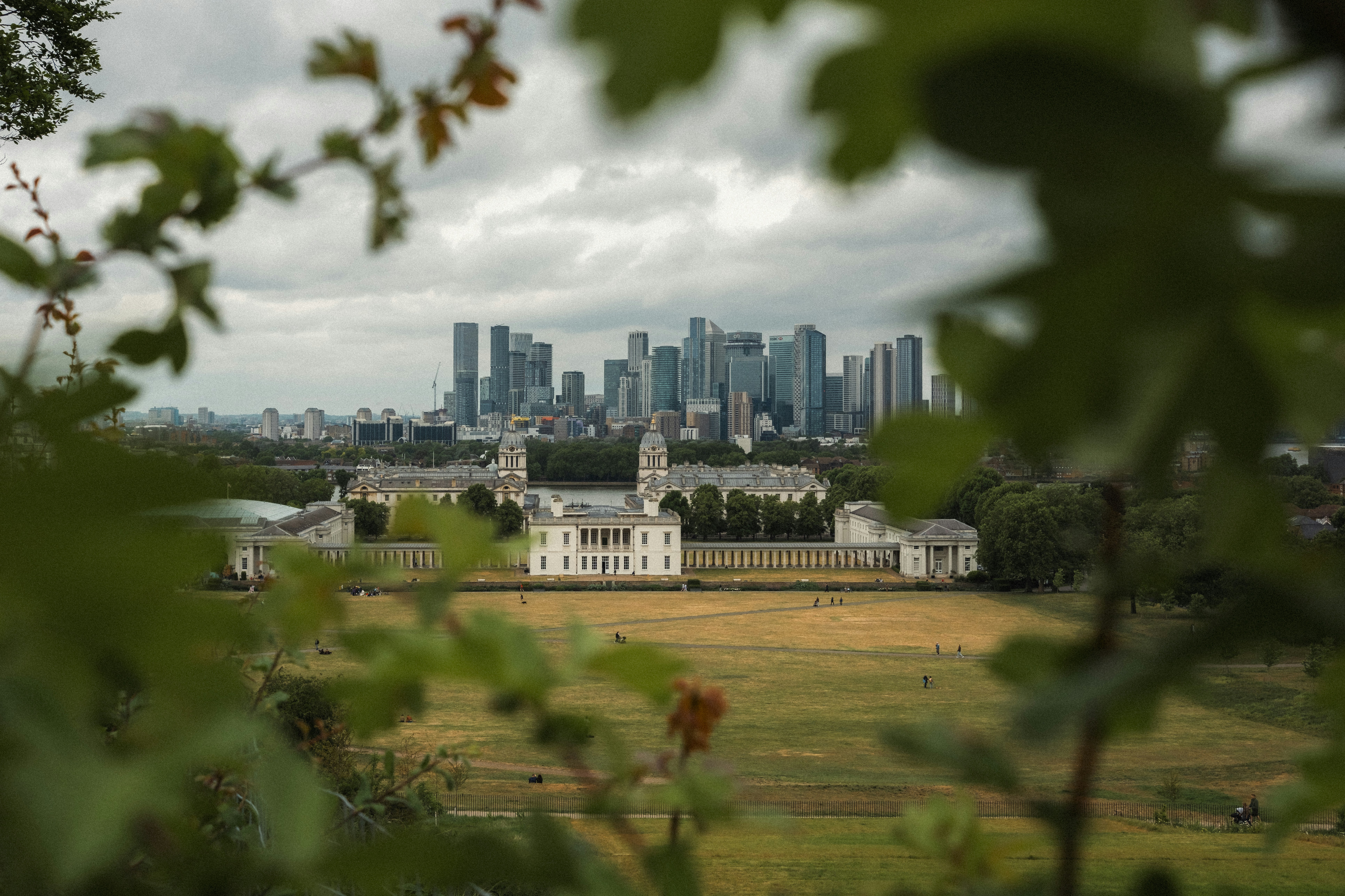 Photo by throughalekslens