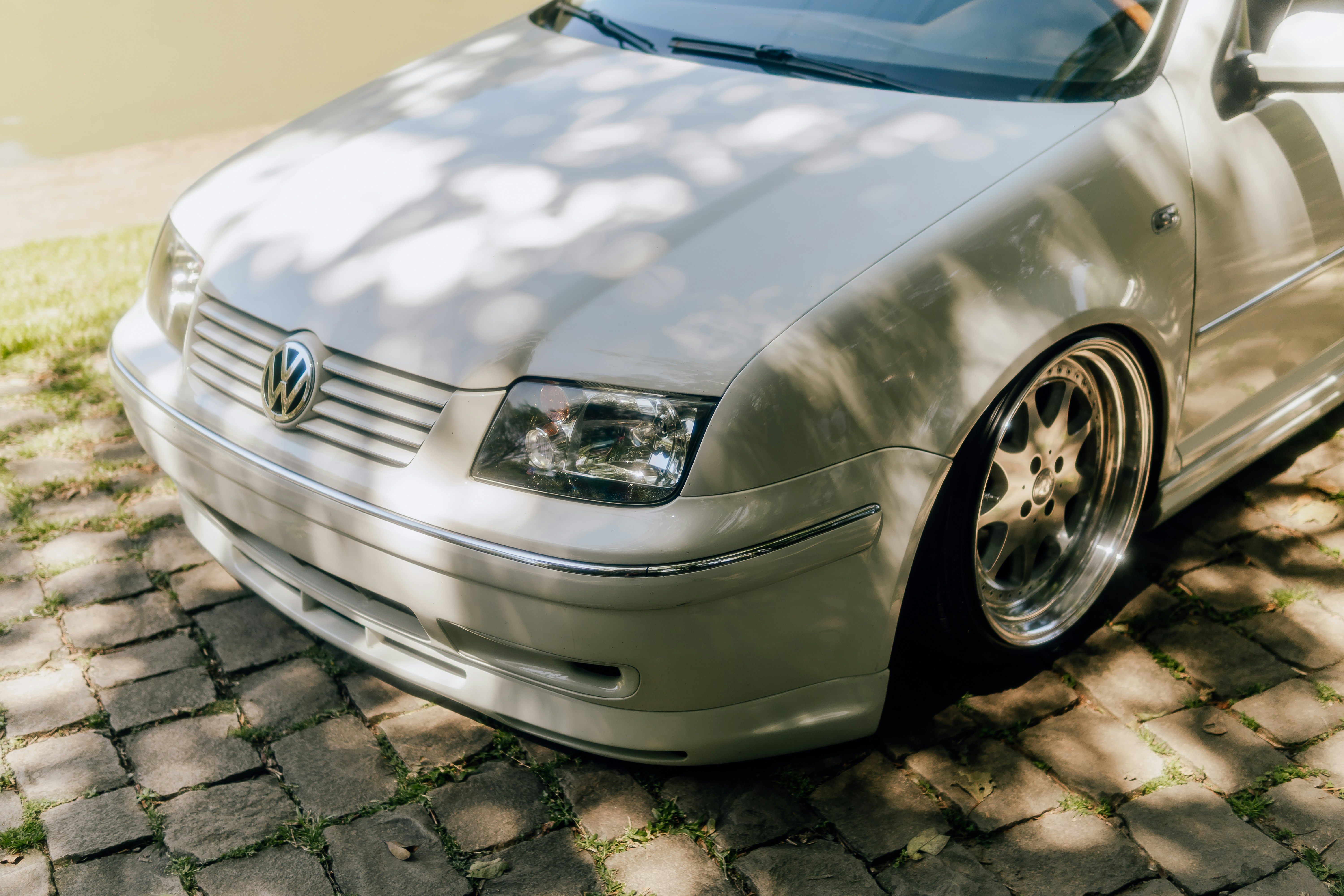 matte silver car, wallpaper, BMW Matte Finish: Exploring Frozen Silver & More 6