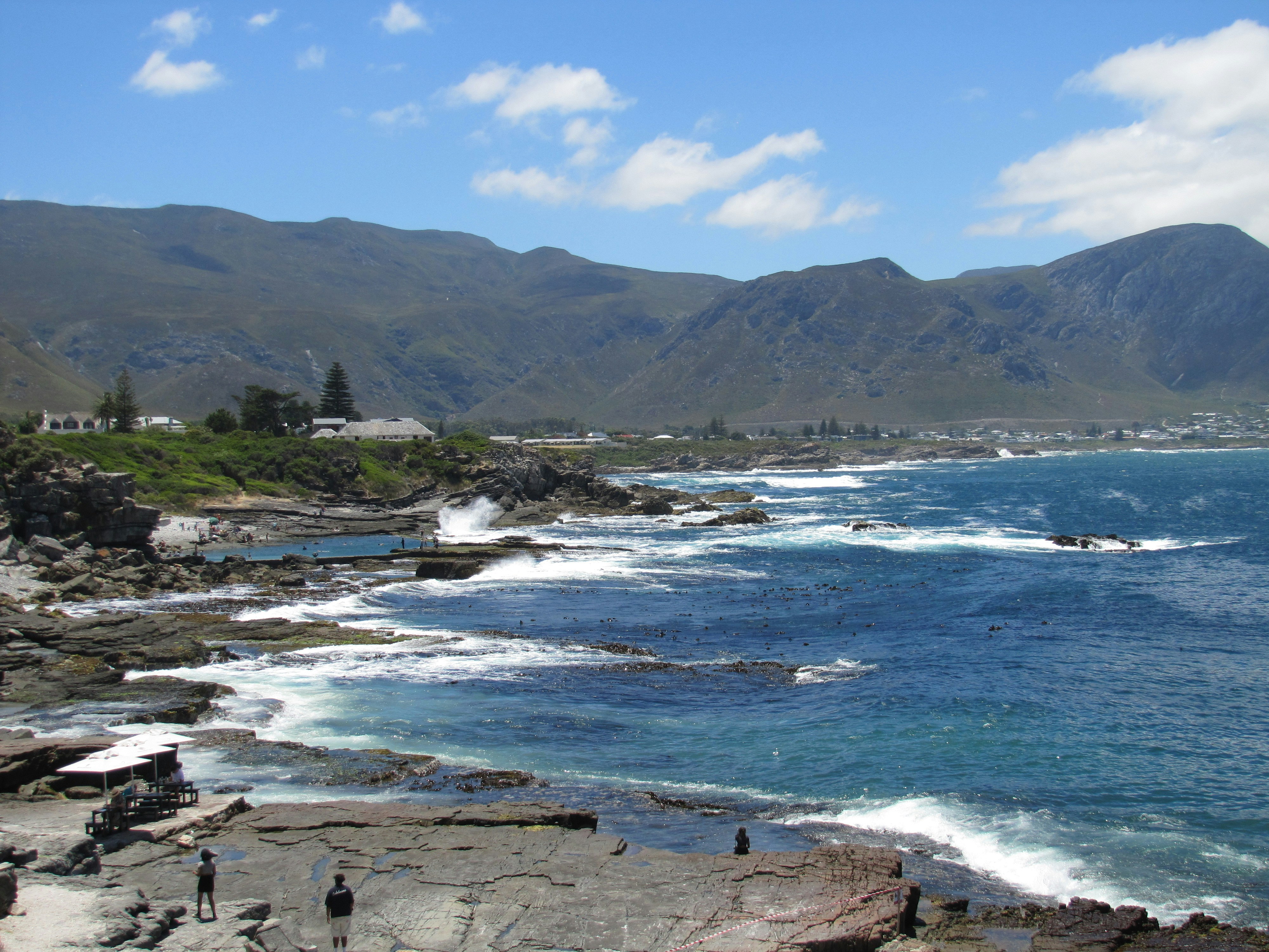 Photo by alanareyneke