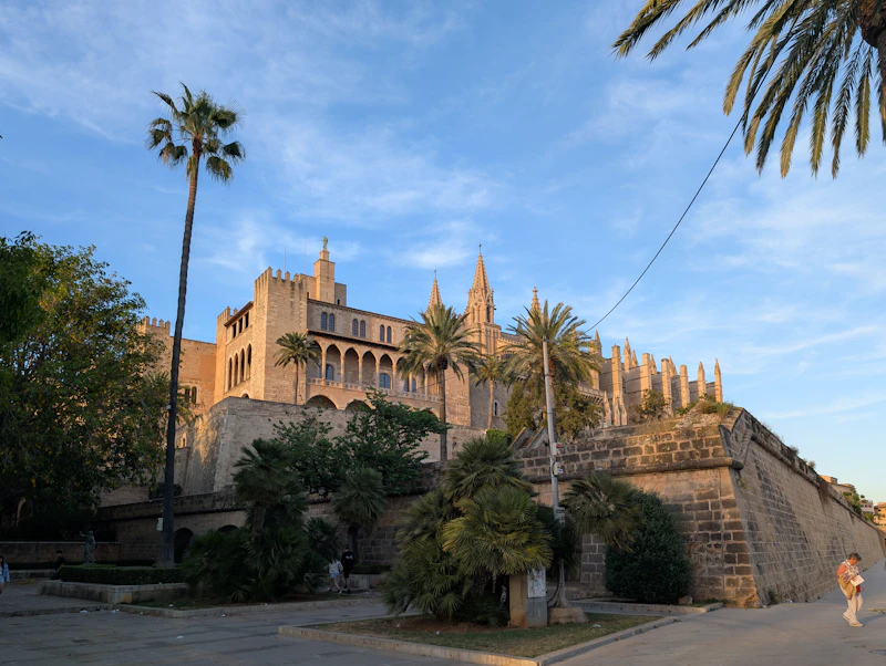 Best Photo Spots in Palma de Mallorca: 10 Locations Worth the Walk