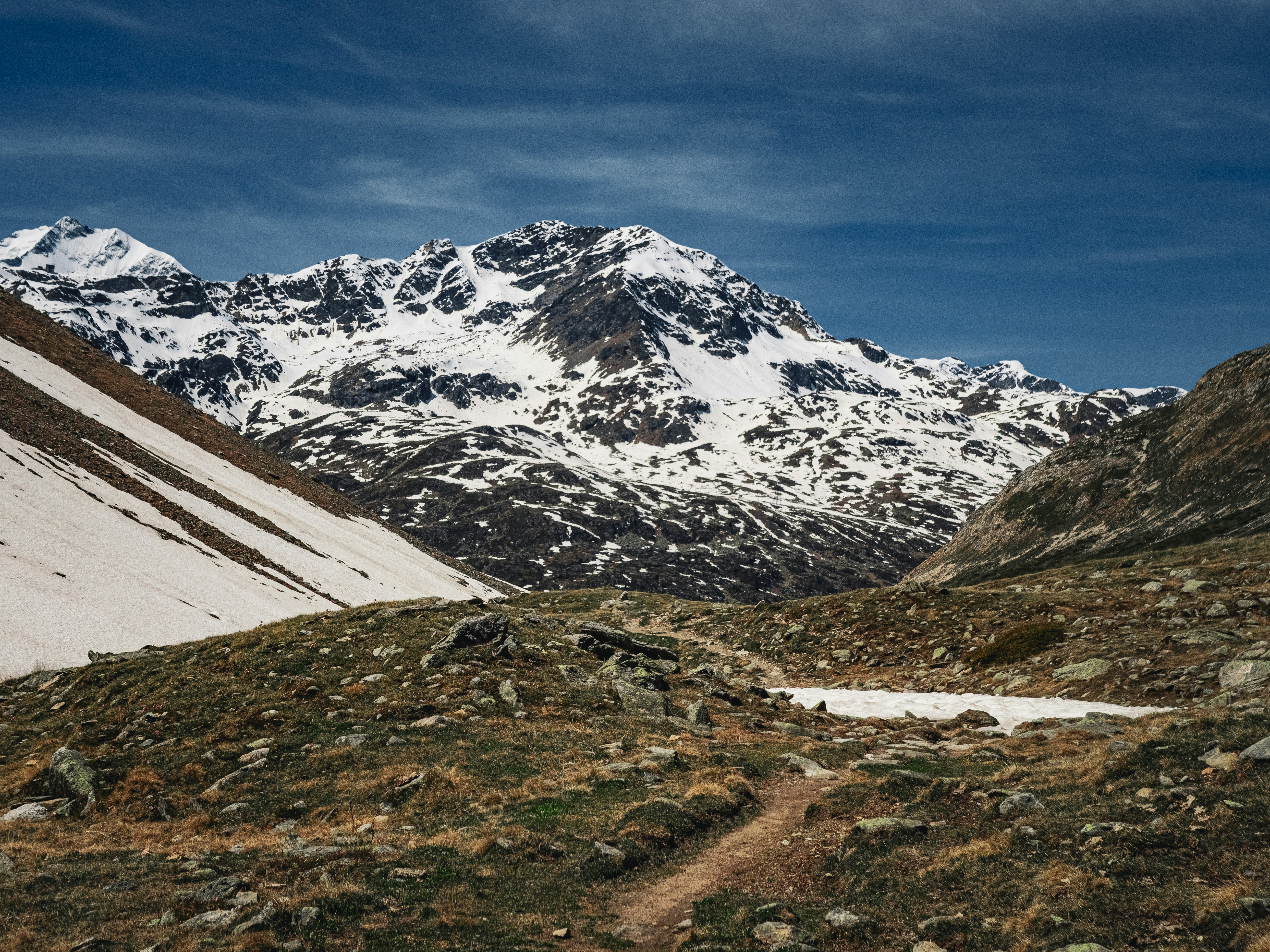 Photo by poli_graphy