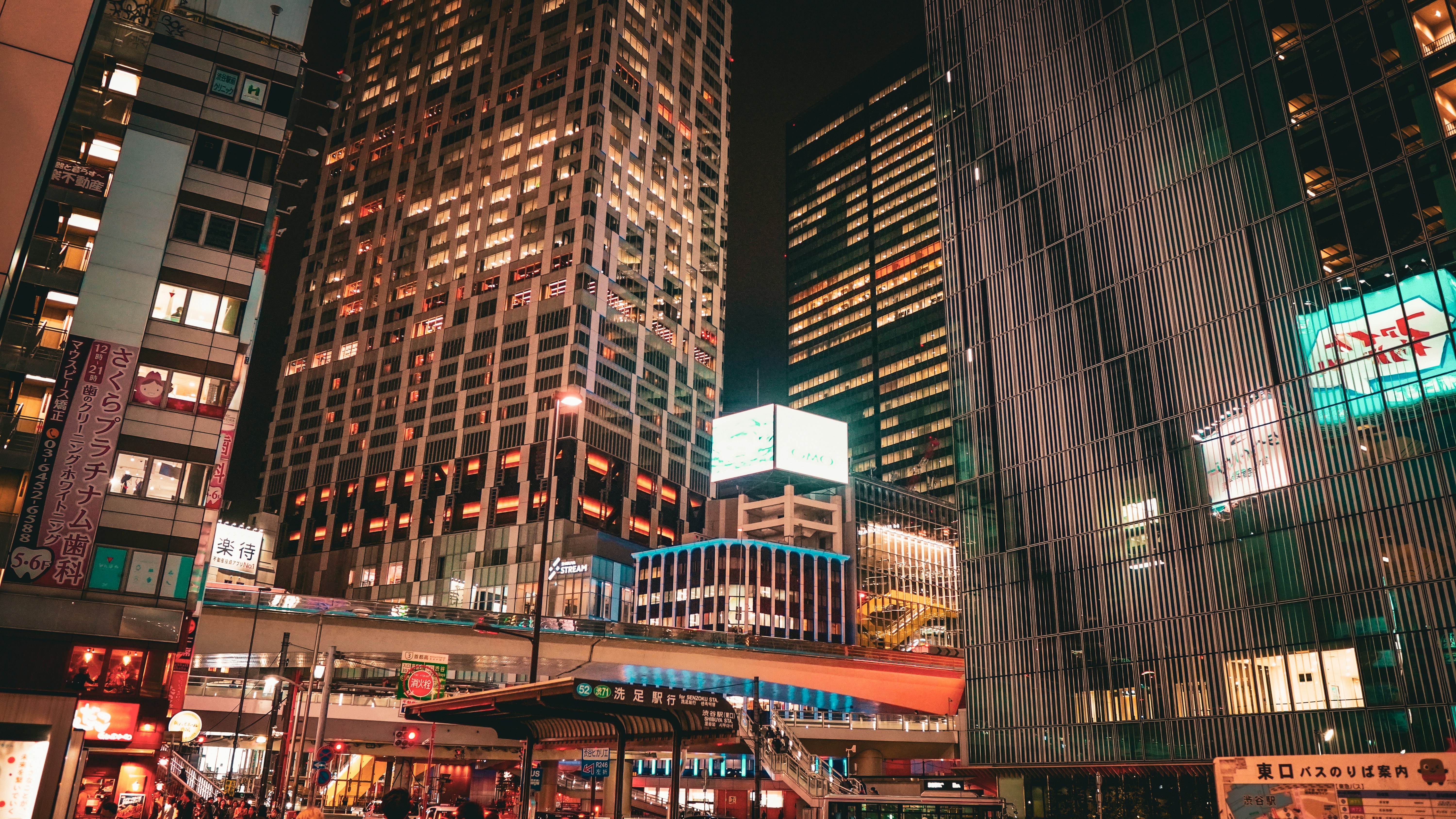 Photo by ramonbucard