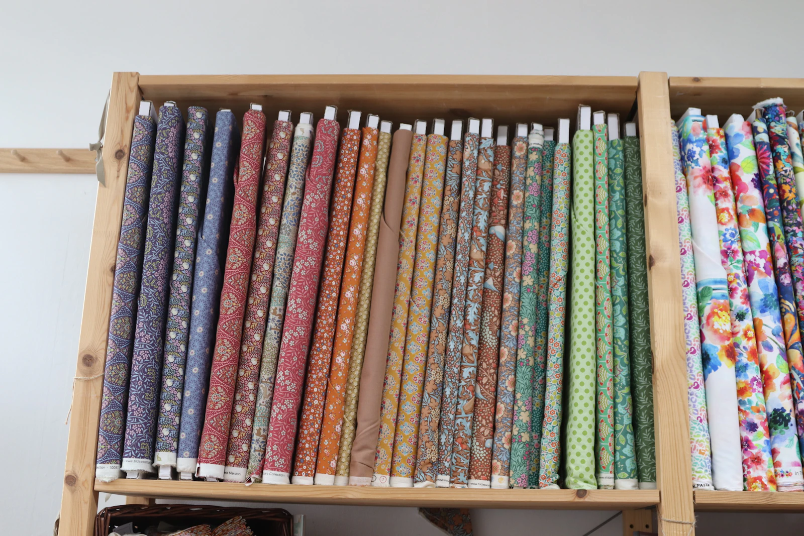 Wallpaper Maintenance Tips for Long-Lasting Walls