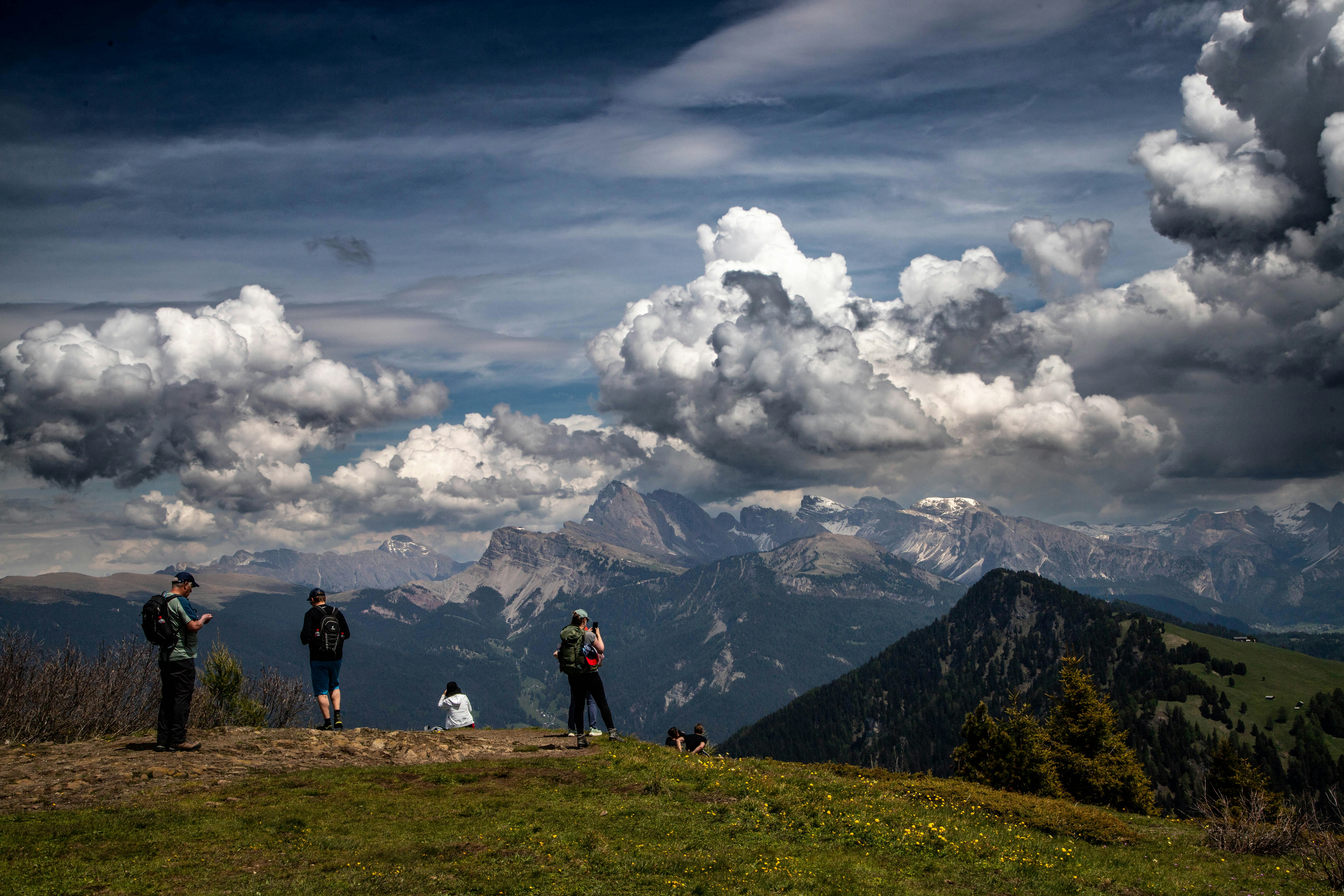 Hiking trails and alpine photography
