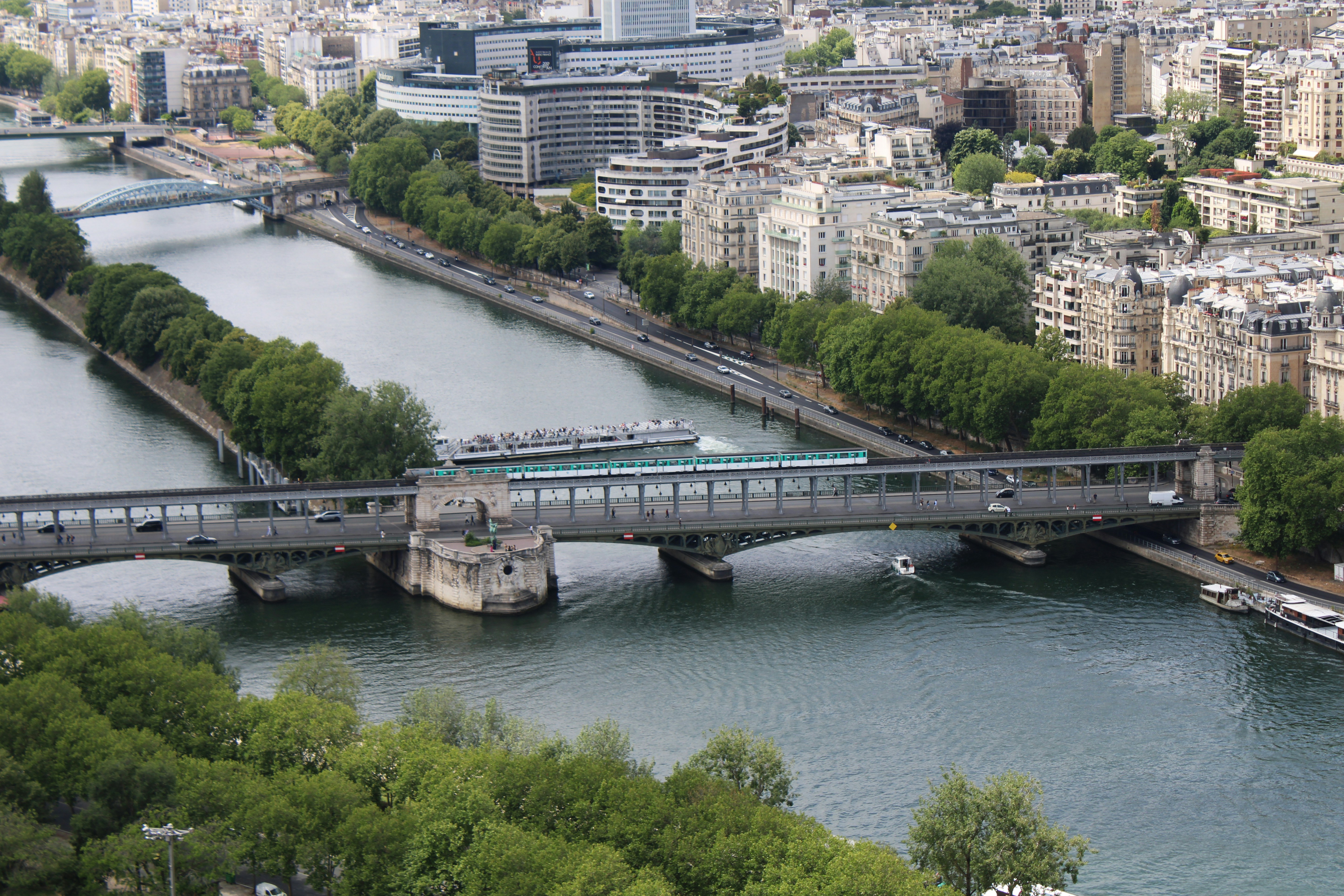 Photo by seymourtseng