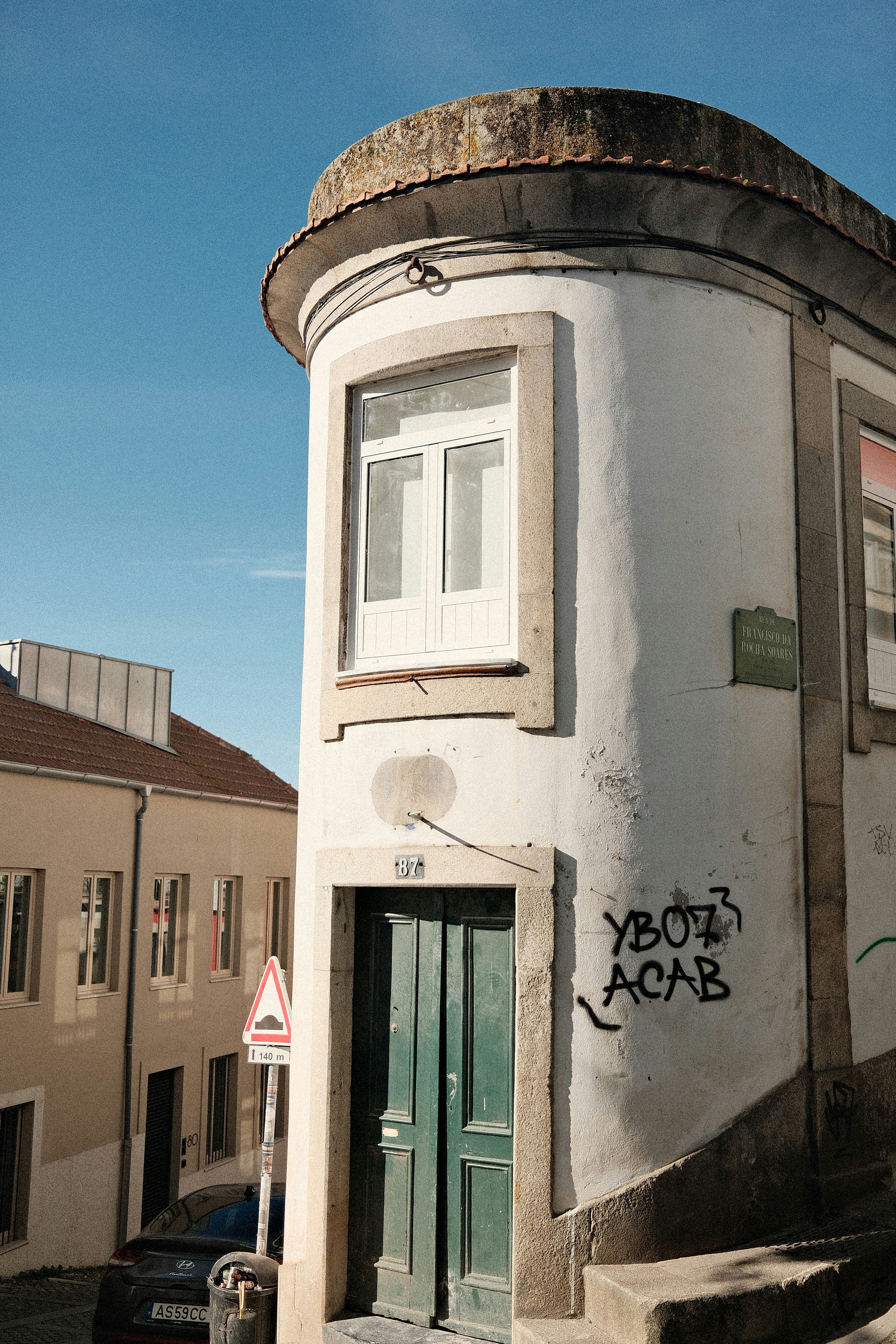 Photo by valentinlacoste