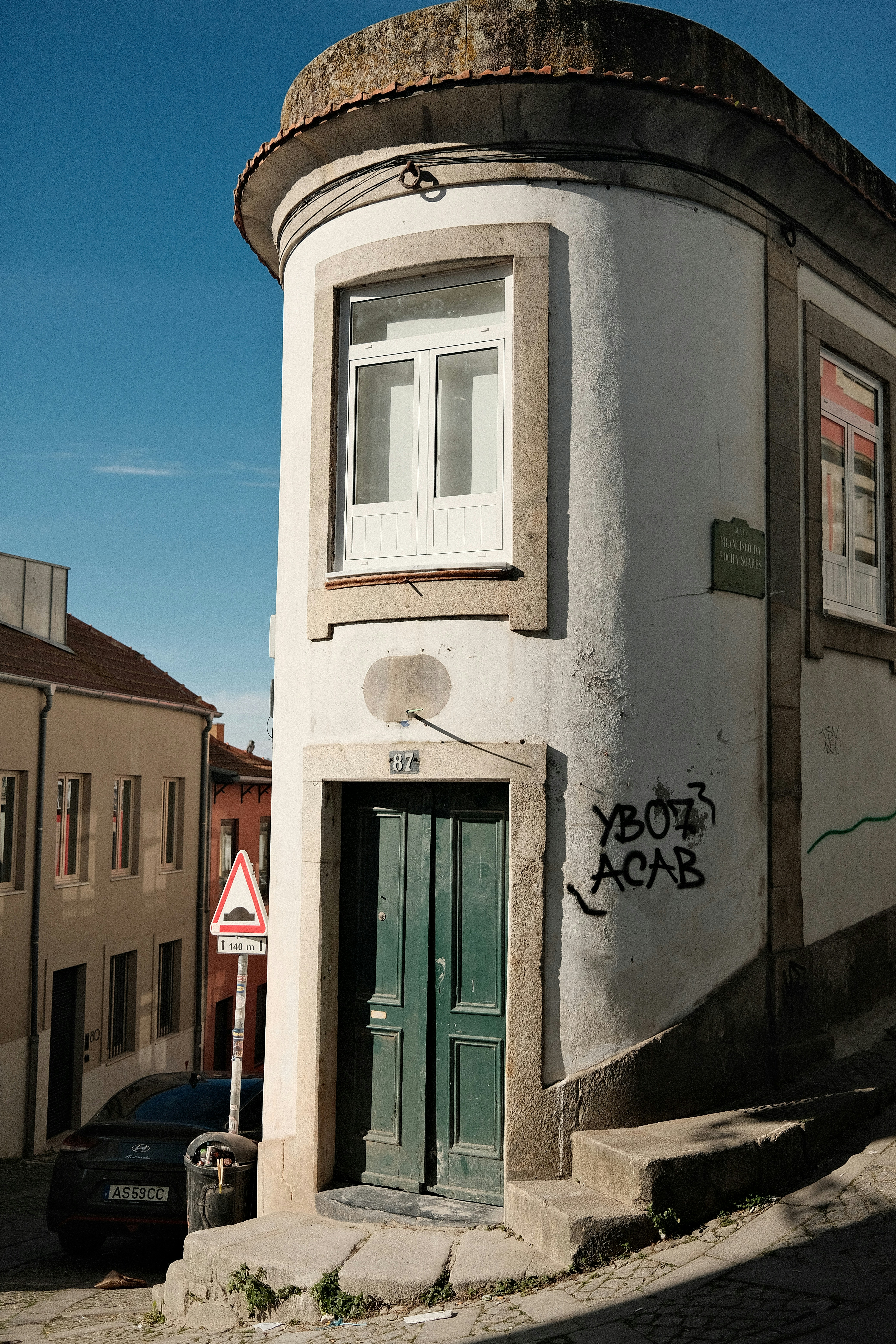 Photo by valentinlacoste