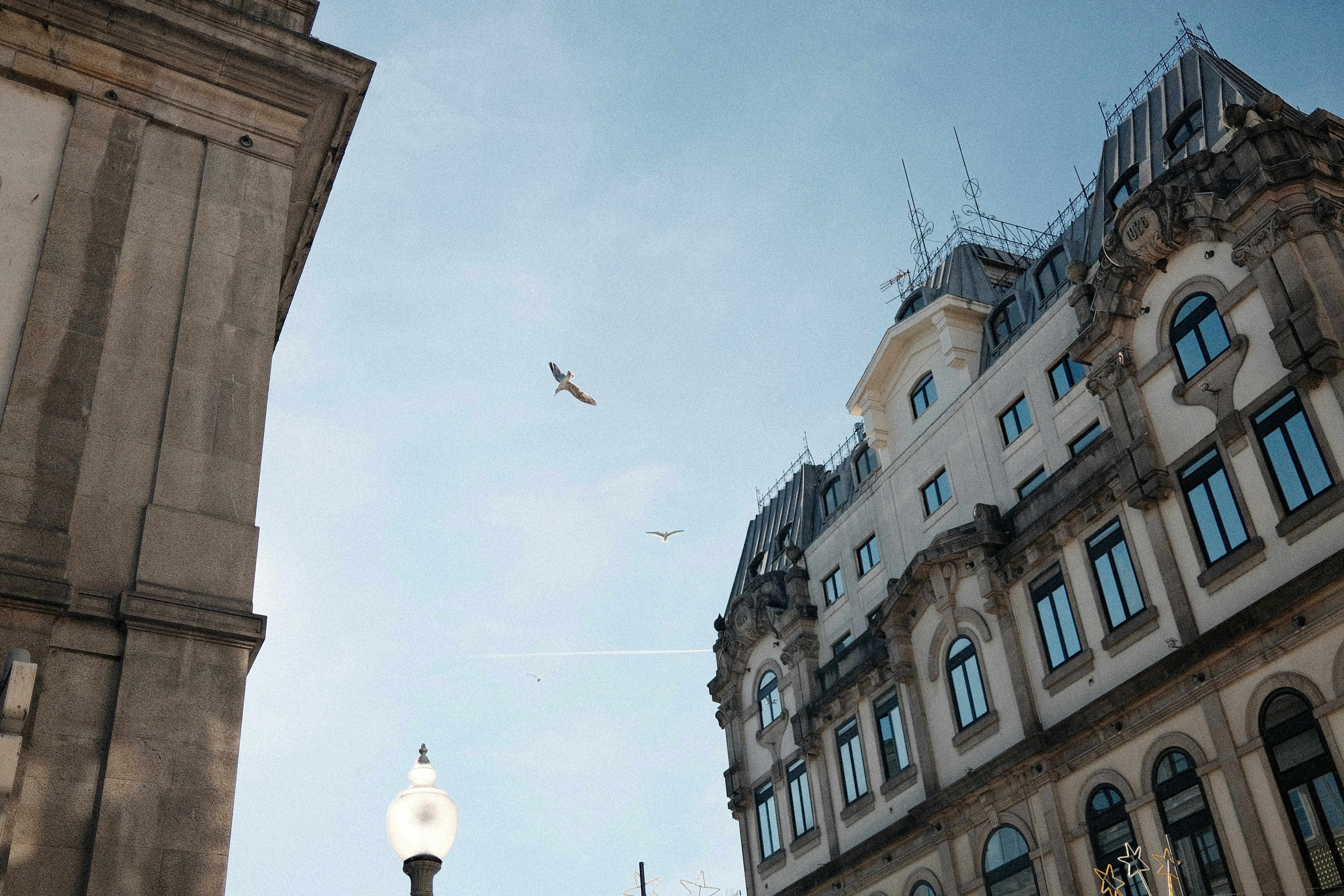 Photo by valentinlacoste