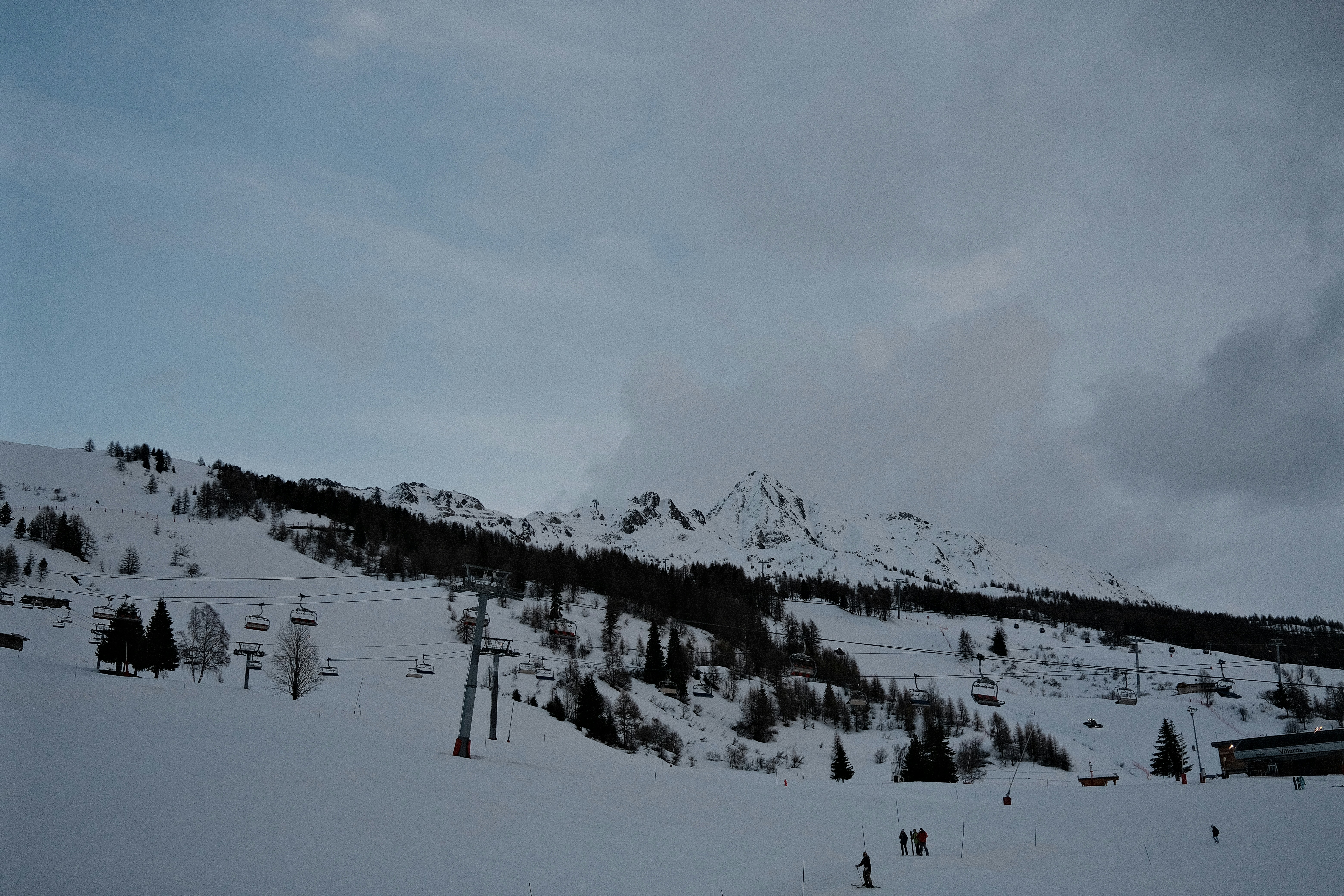 Photo by valentinlacoste