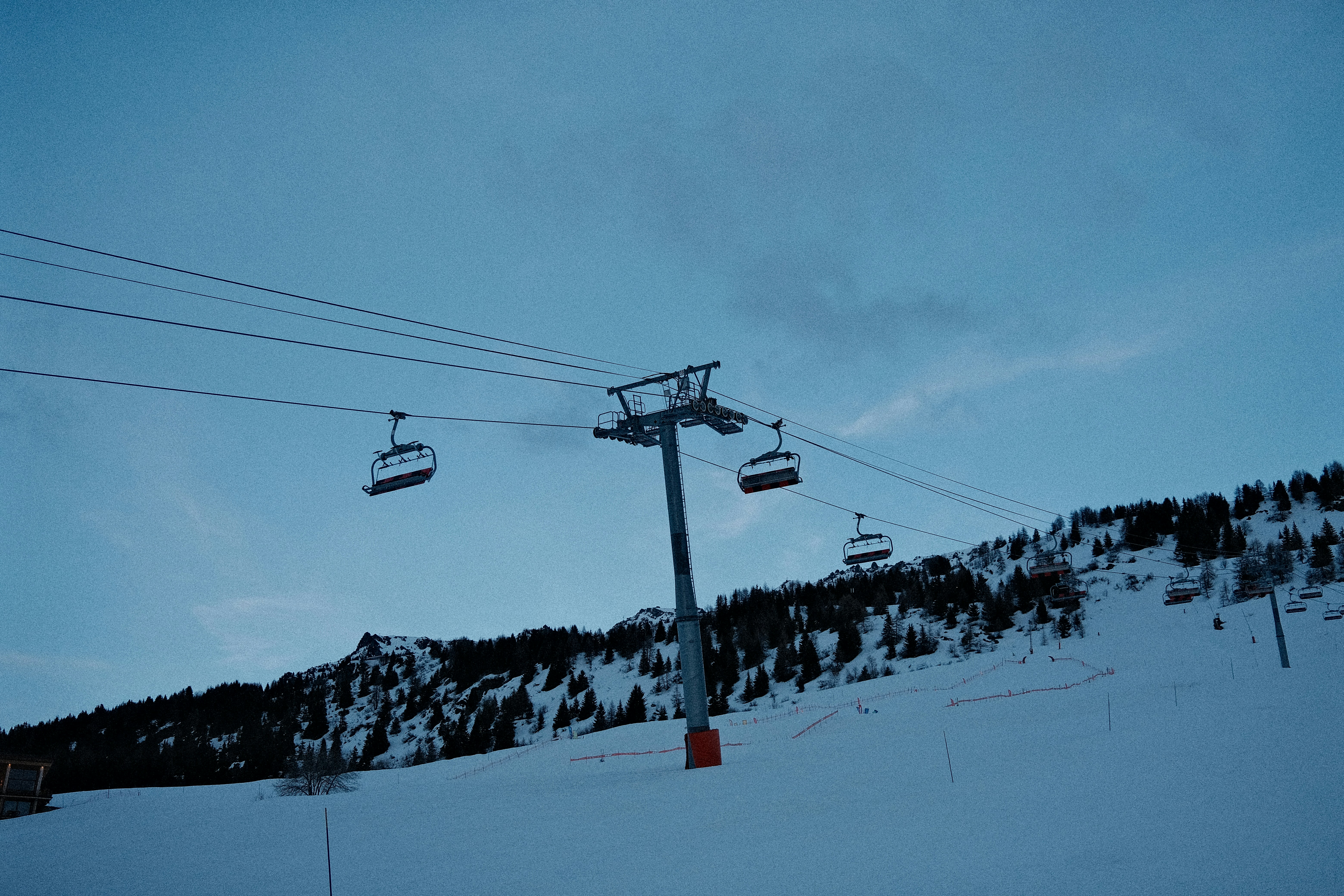 Photo by valentinlacoste