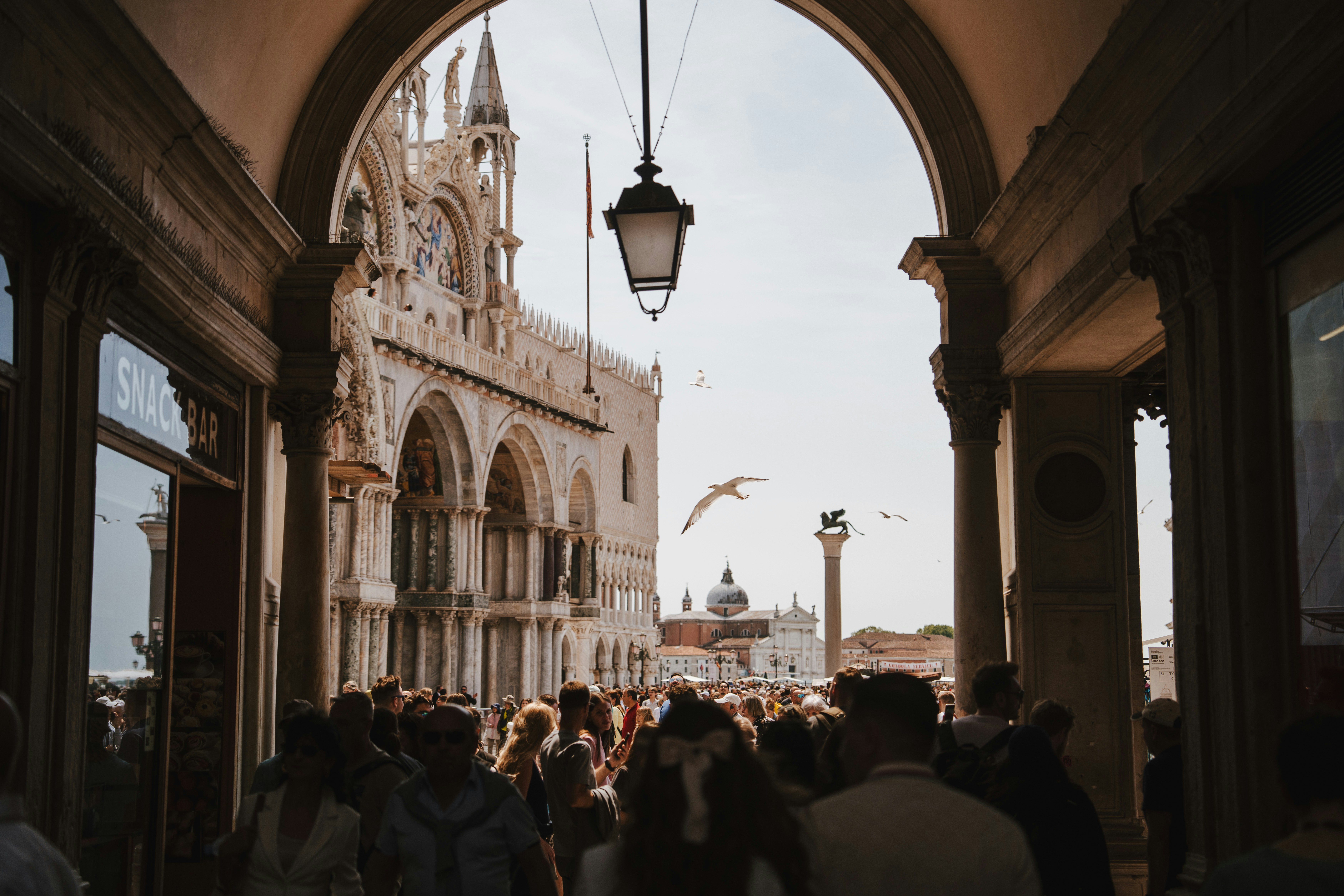 Many Females Experience Unique Challenges Throughout Their Lives, Yet Counseling Can Assist Disclose The Self-Confidence Required To Conquer These Barriers-- Find Out Exactly How It Can Truly Influence Your Trip