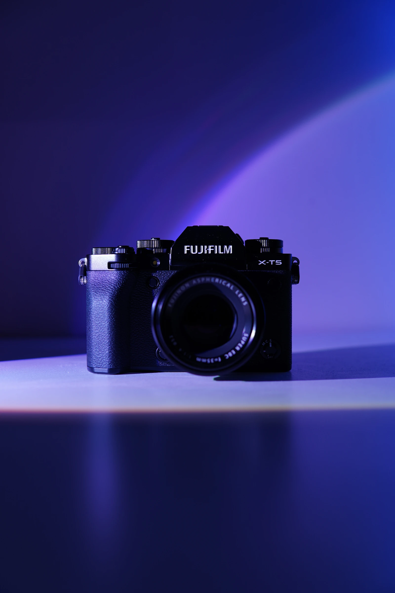 Fujifilm X-T5 Review: The APS-C Camera That Beats Full-Frame