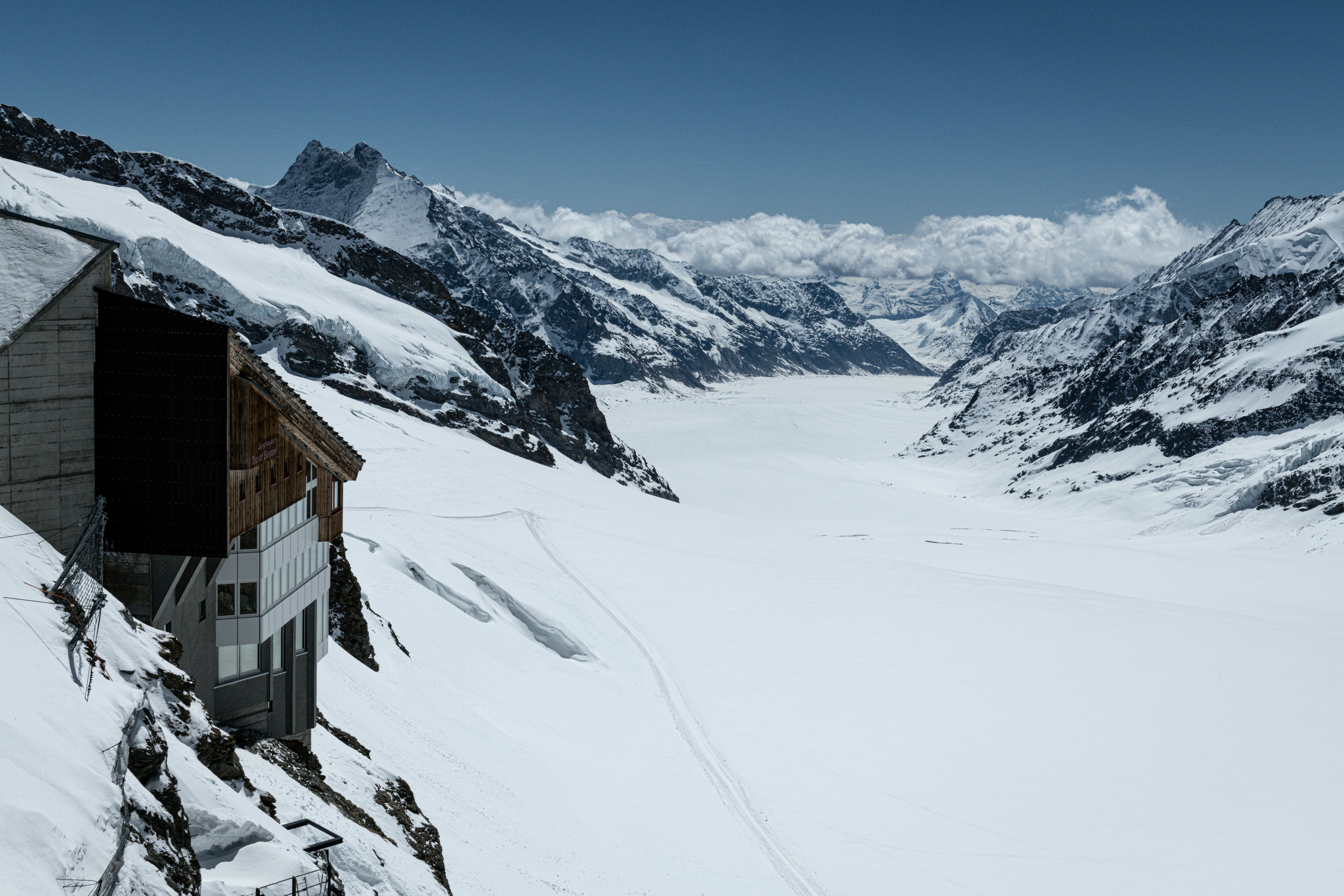 Photo by sriniunsplash