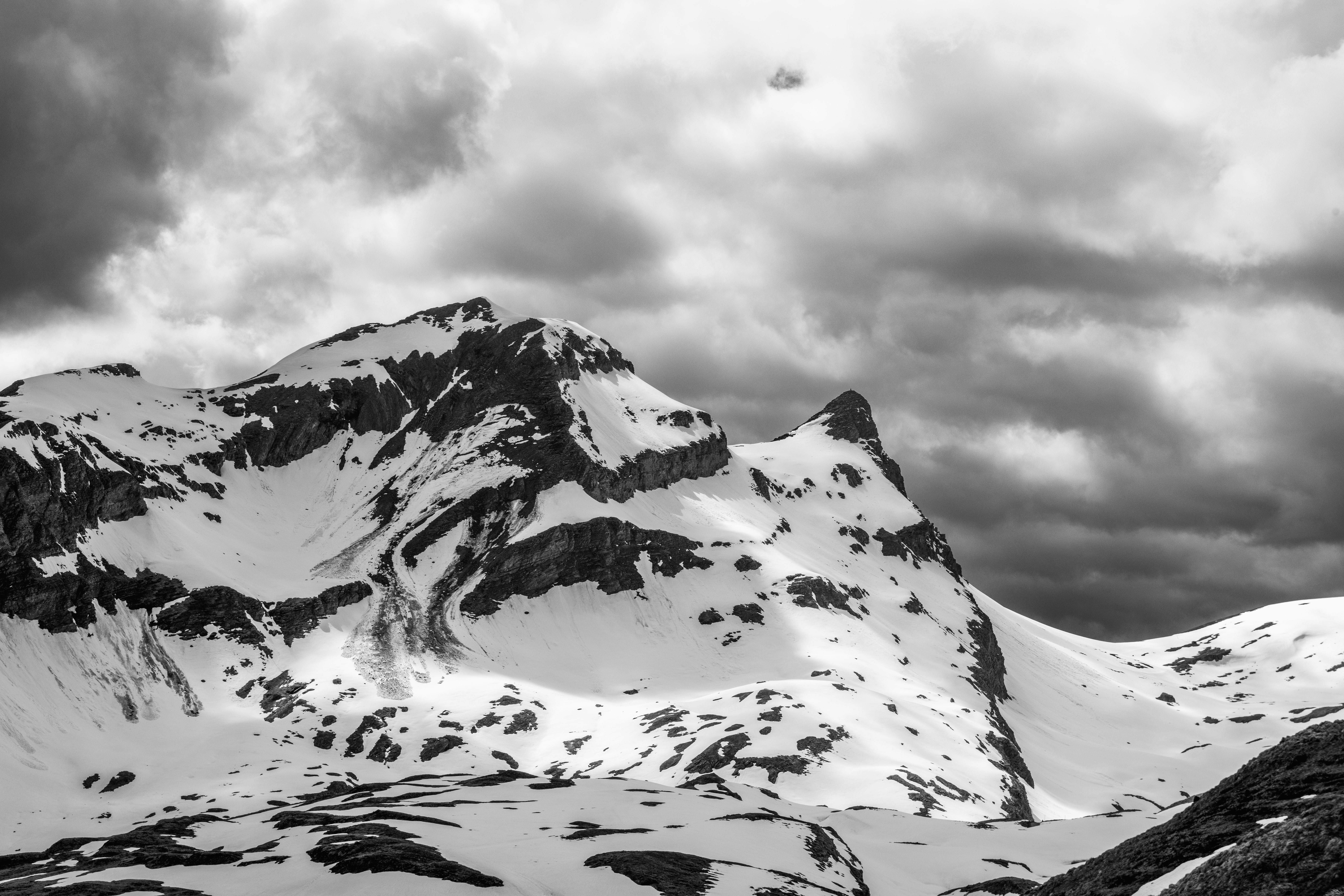 Photo by sriniunsplash