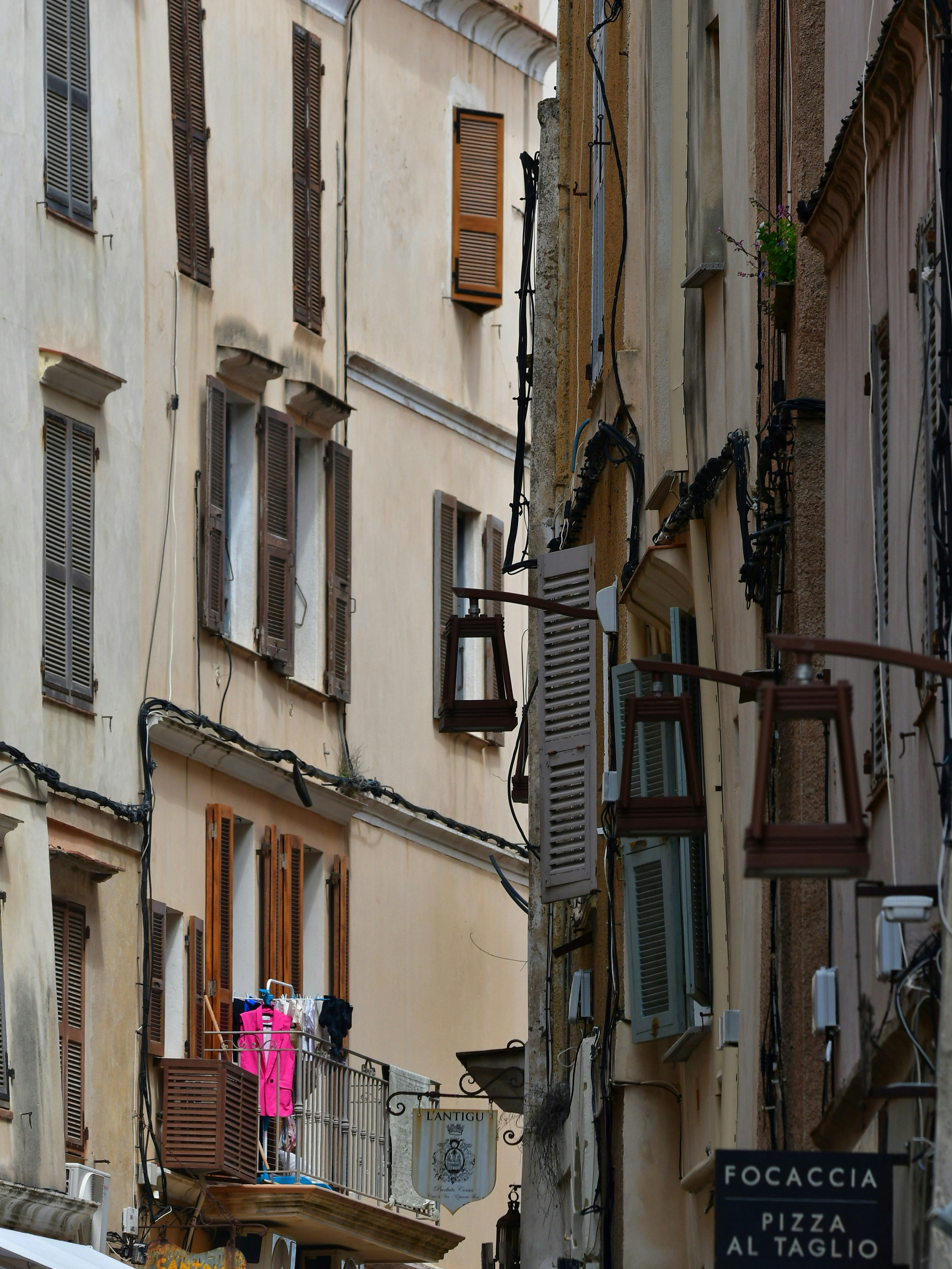 Photo by pedrino5_official