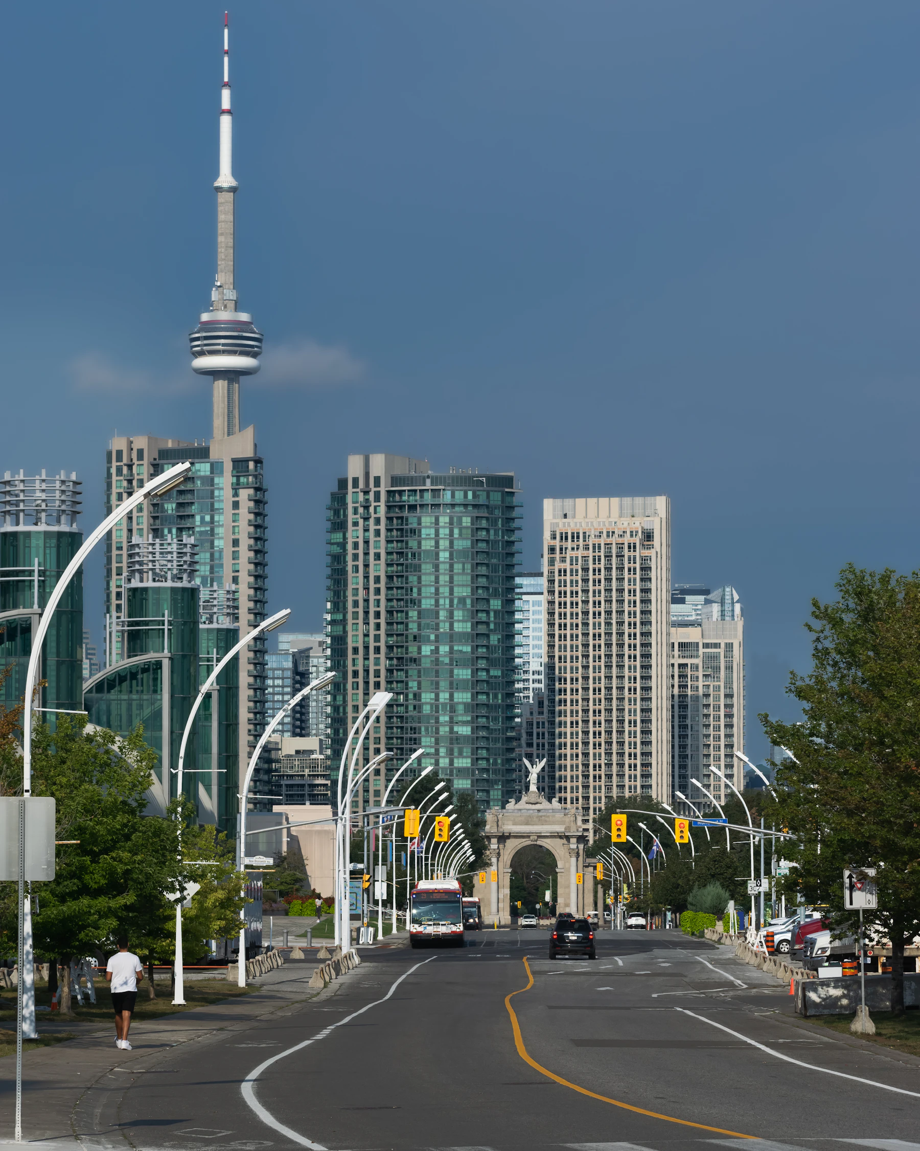 Toronto skyline with the CN Tower