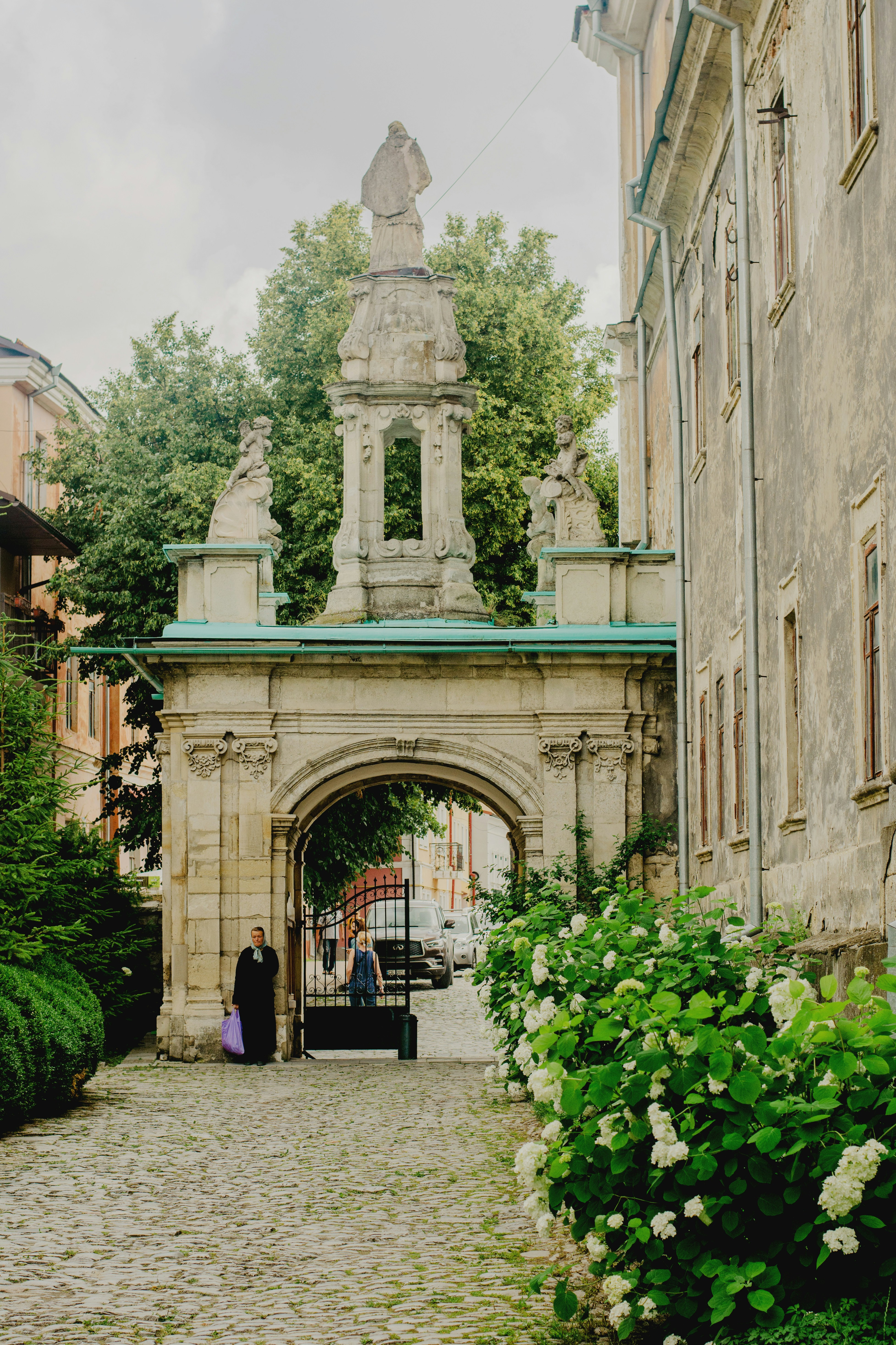 Photo by eugenivy_now