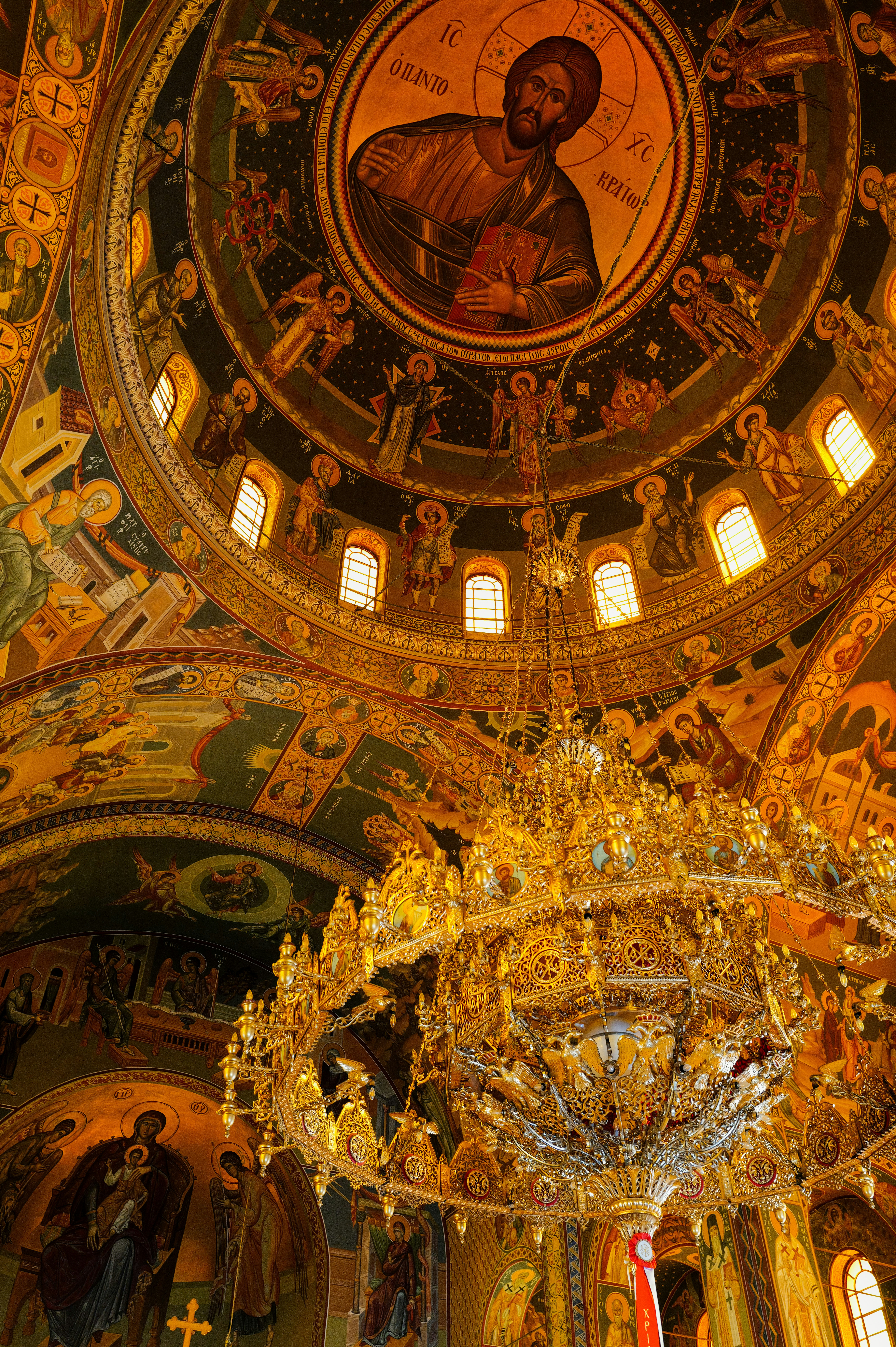 Photo by adrienolichon