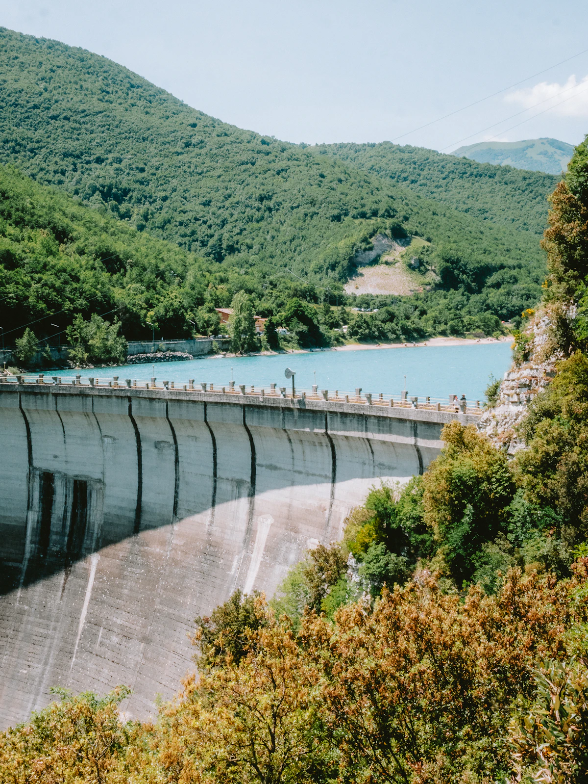 Le lac du barrage de Tseuzier