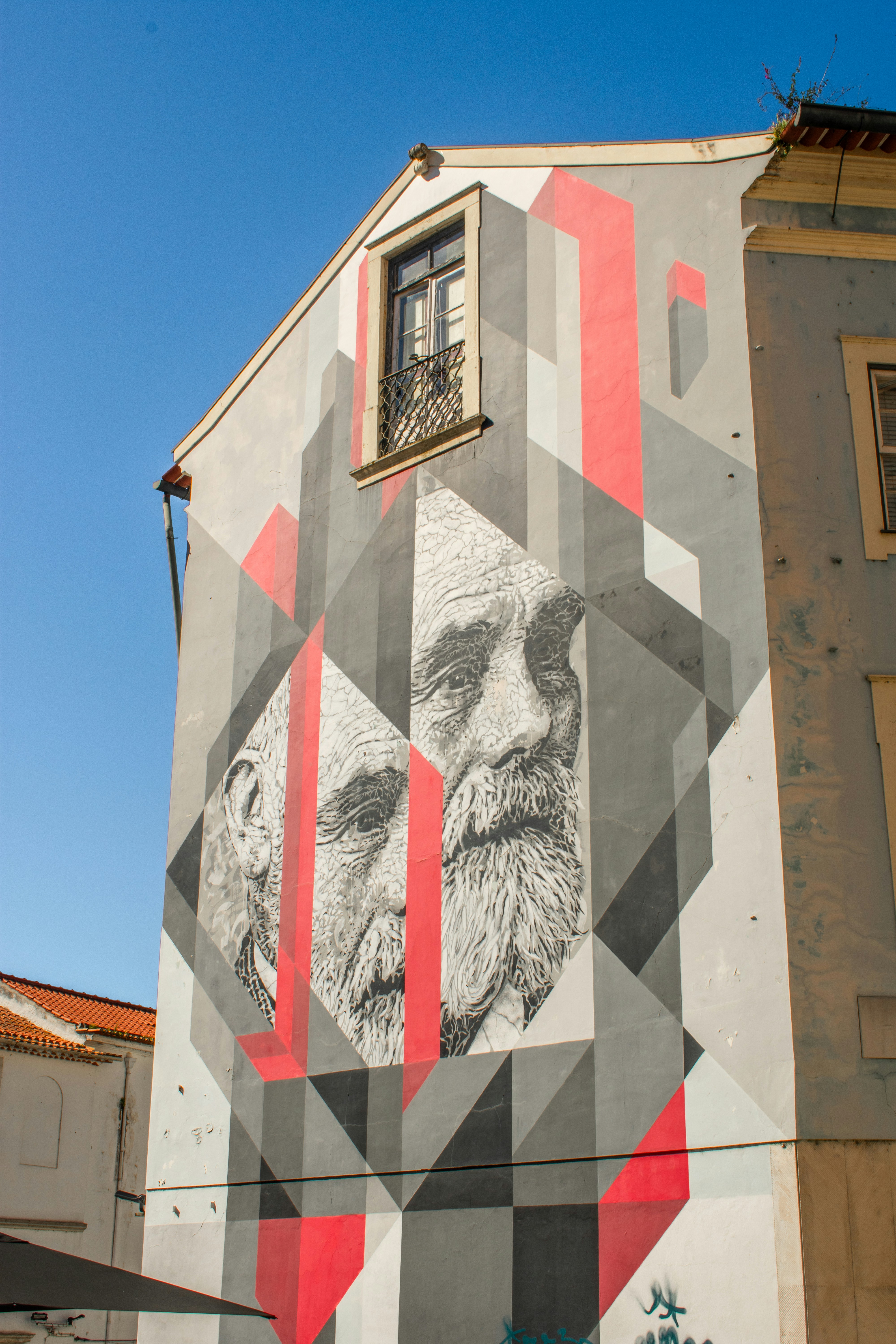 Traditional Taverns and Student Eats