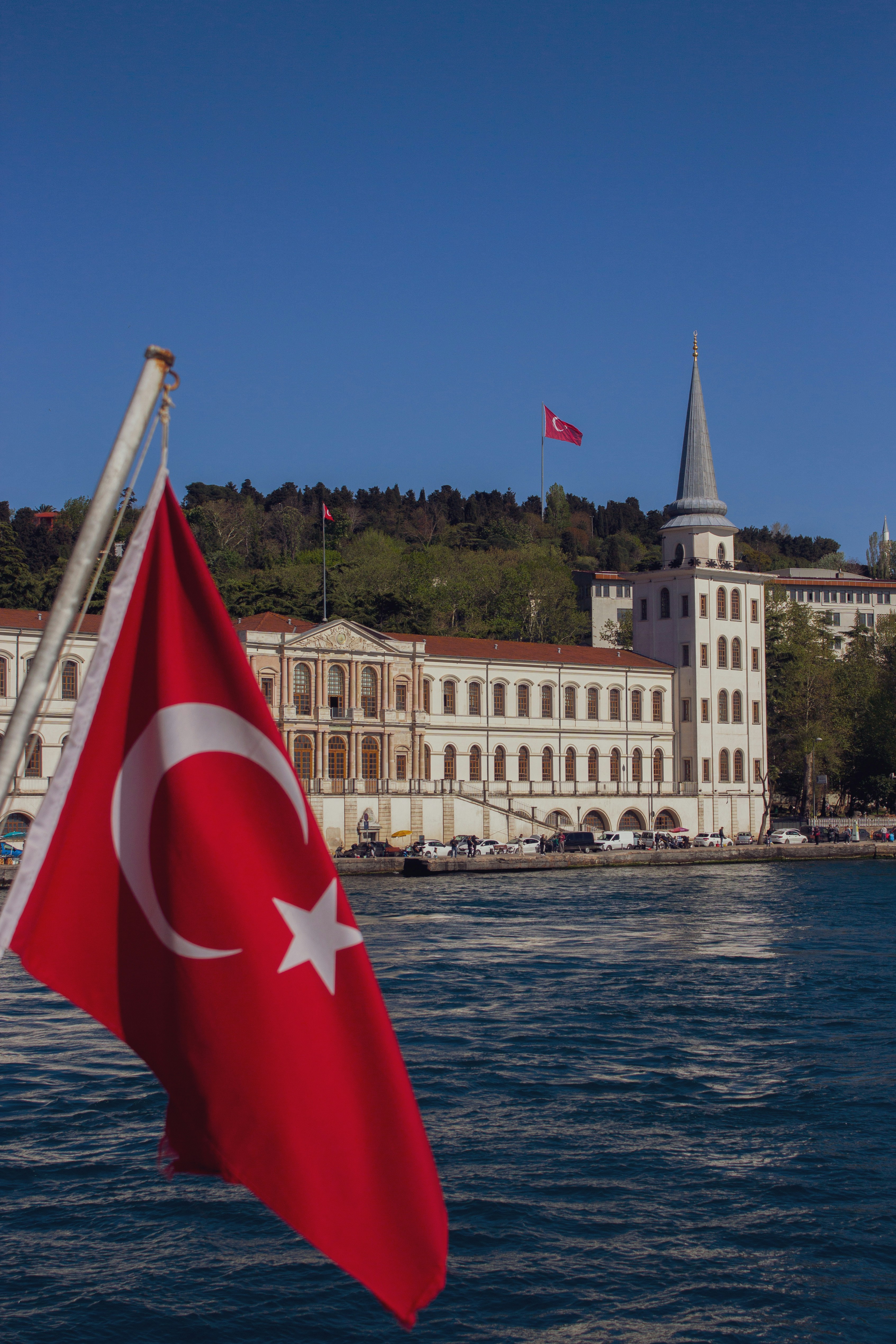 Photo by senosvesanat