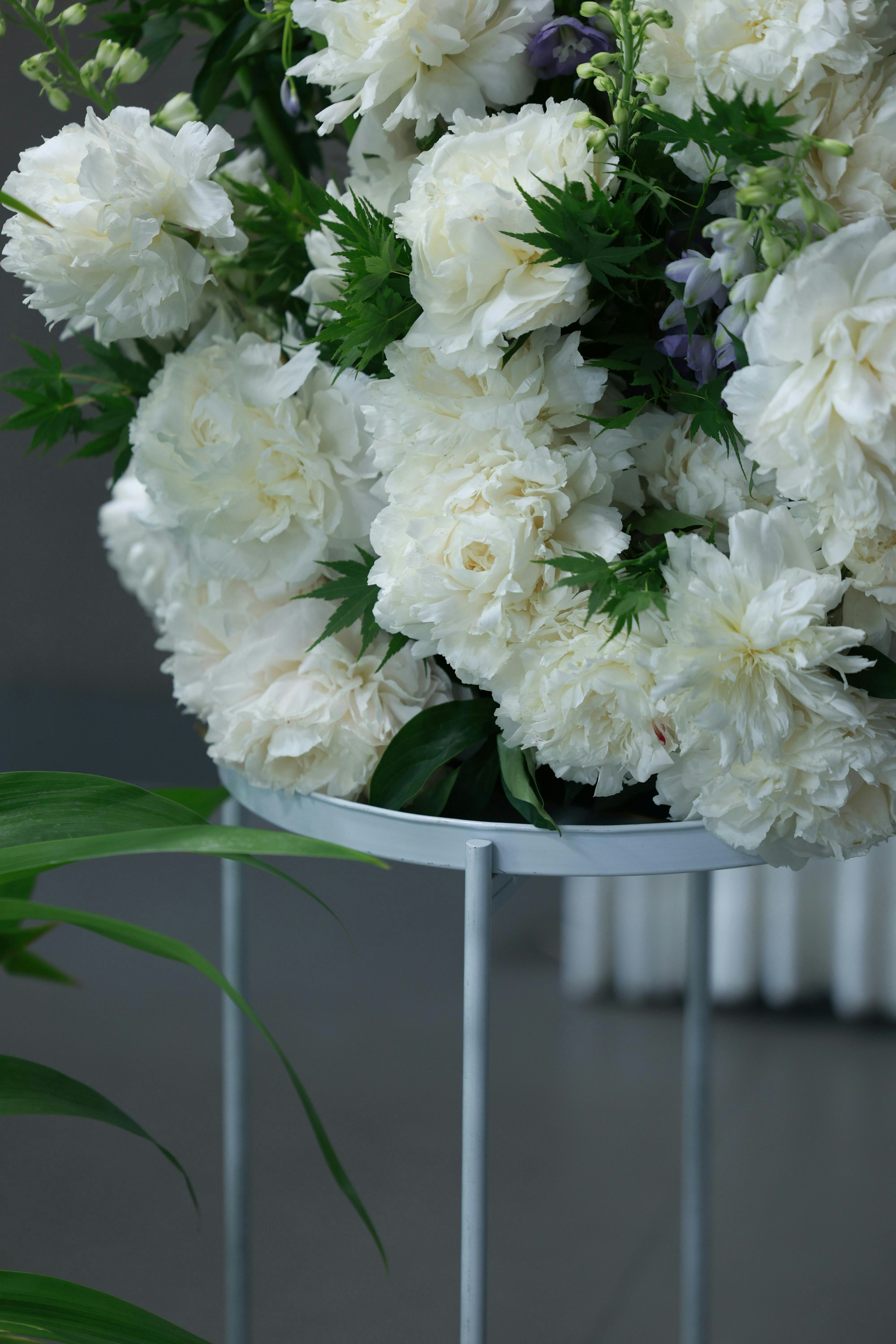 White flowers in a beautiful, elegant floral arrangement.