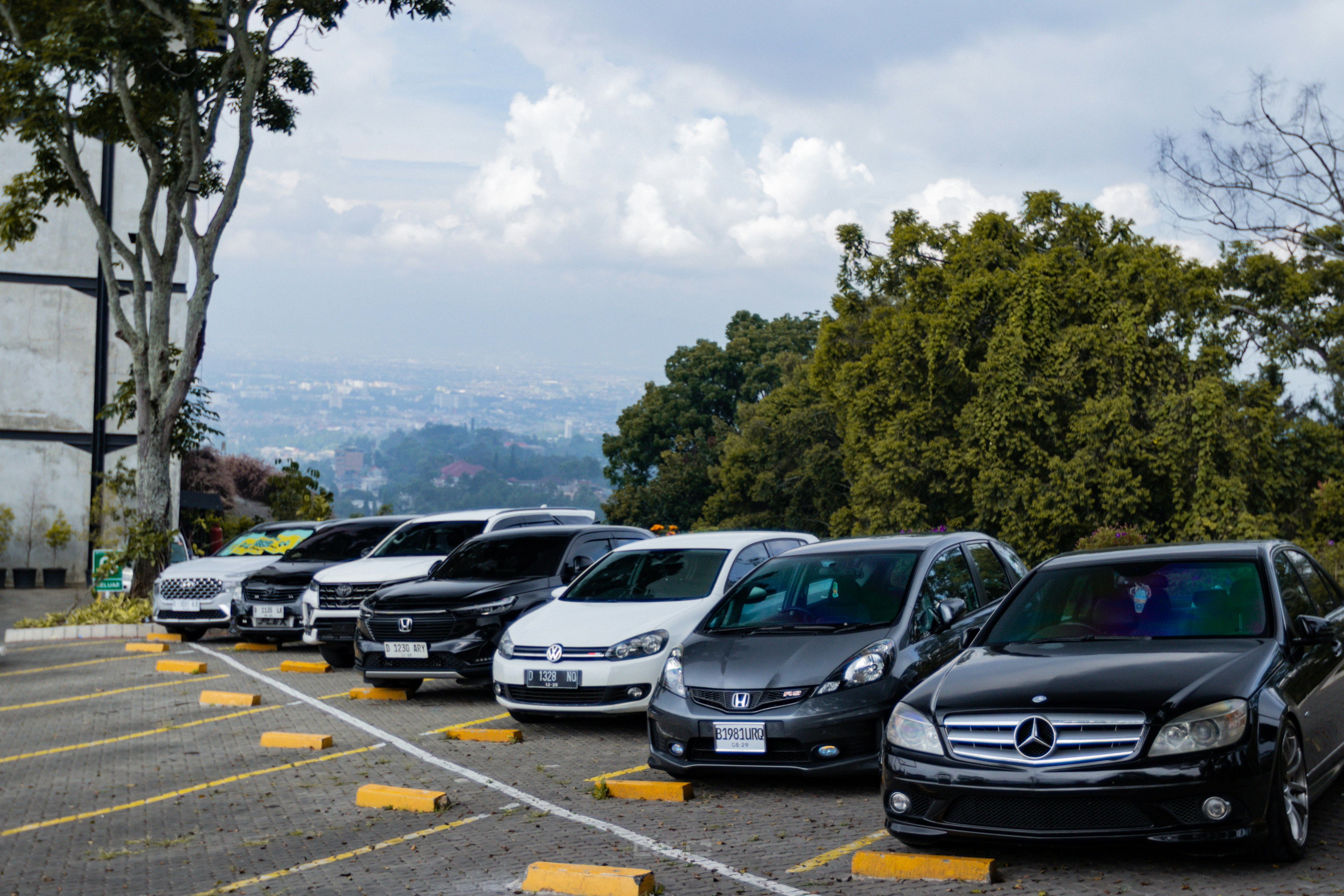 Best Car Brand in 2025: Reliability, EVs, and Resale Value Explained