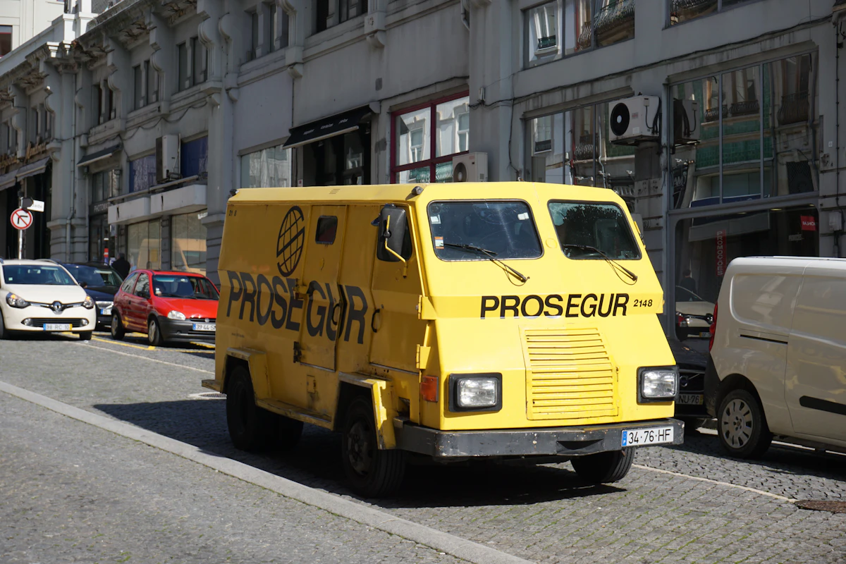 jpegtran tool generating a DC-only scan of a progressive JPEG