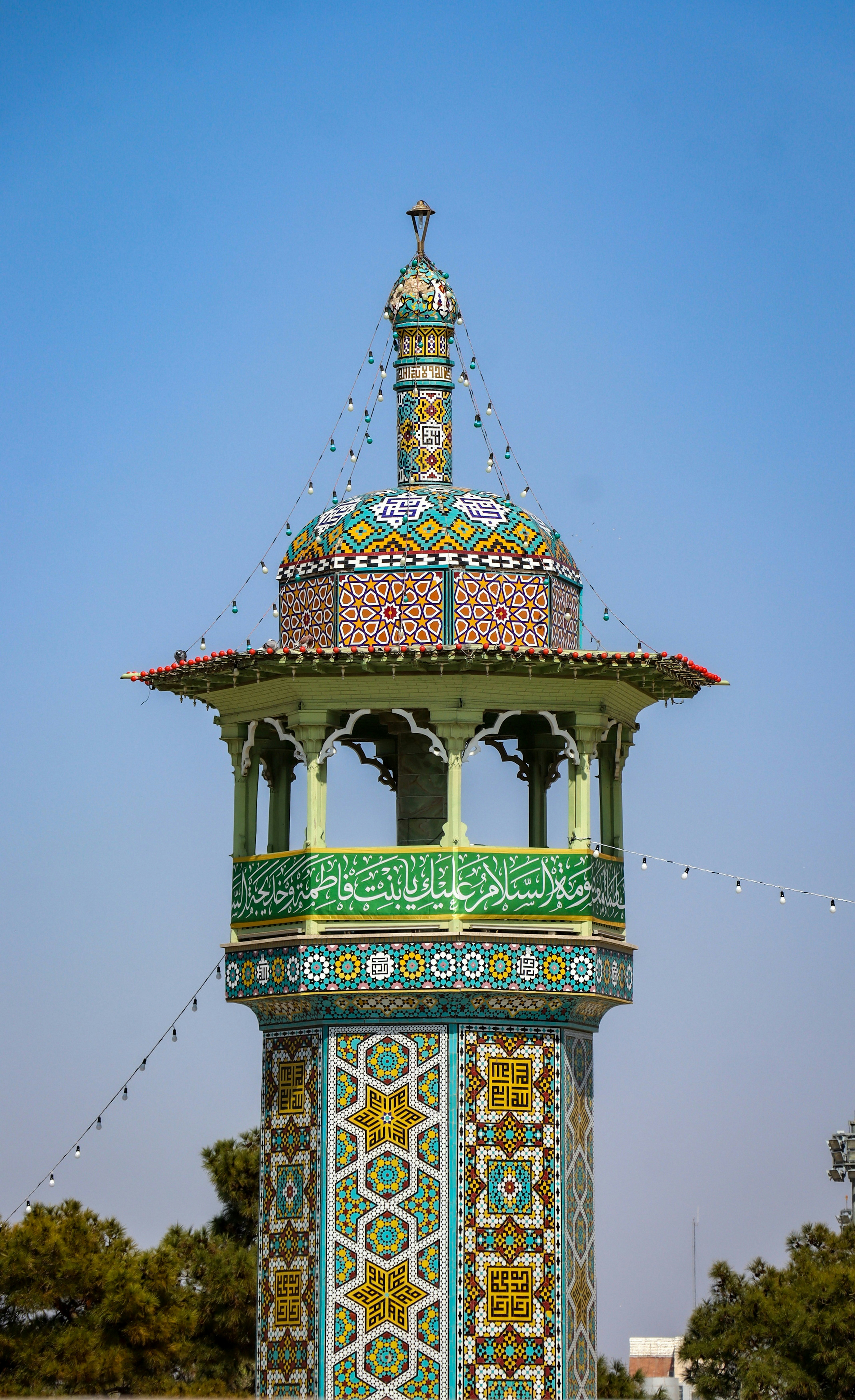 Photo by benyaminshamis