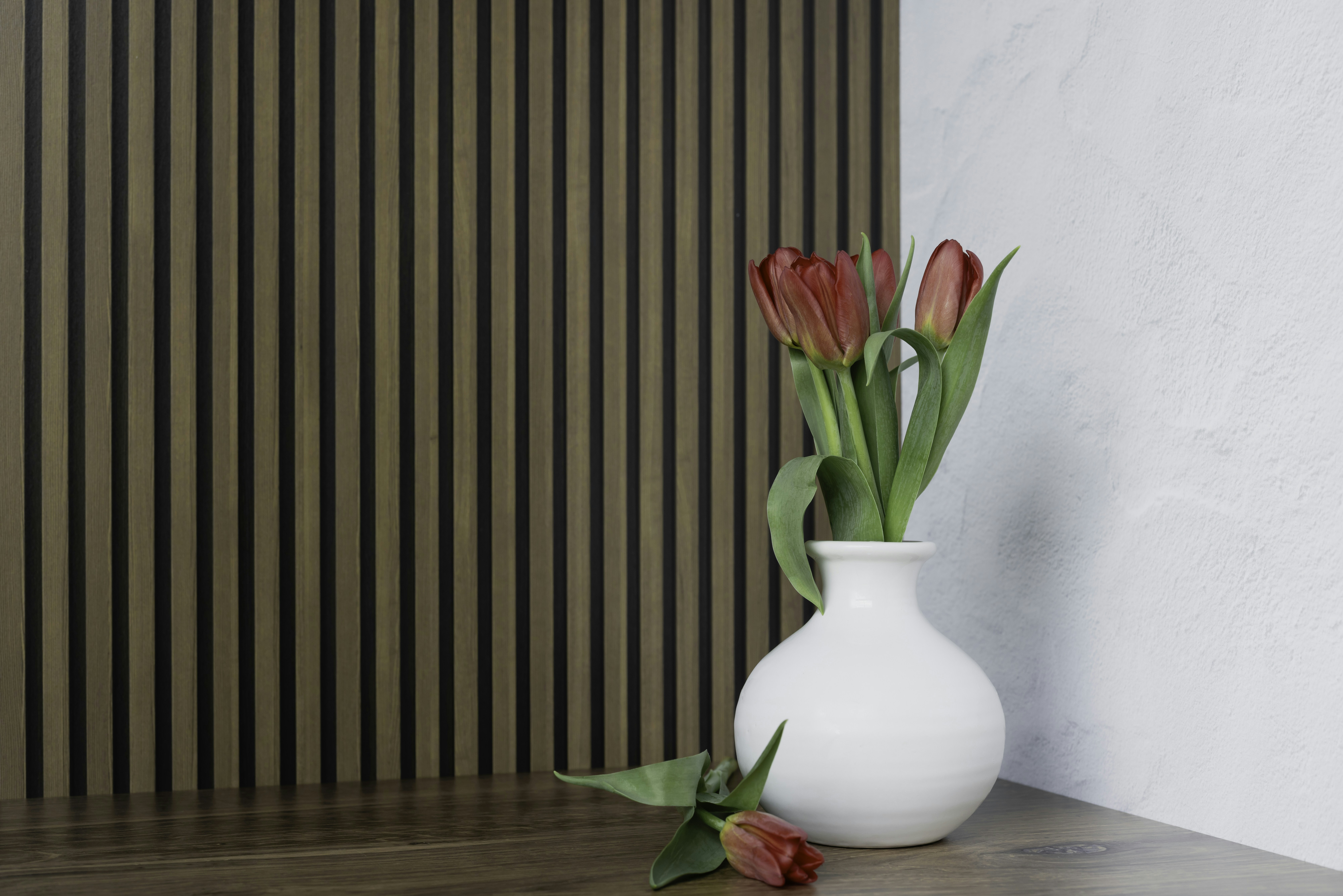 What Are Grooved Wall Panels?