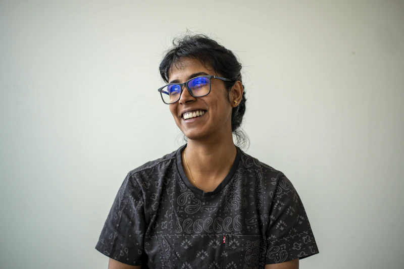 Joyful Canadian sugar baby with a beaming smile