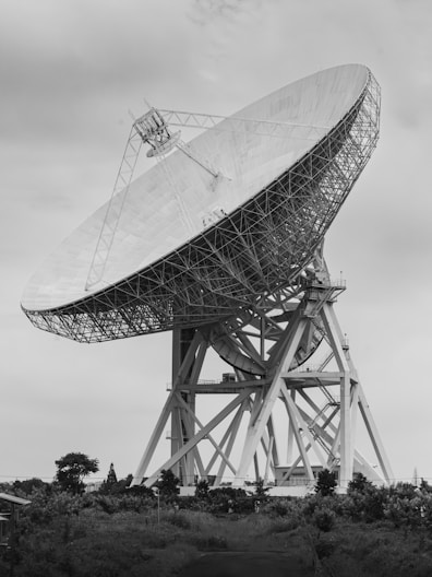 A giant radio telescope reaches for the cosmos.