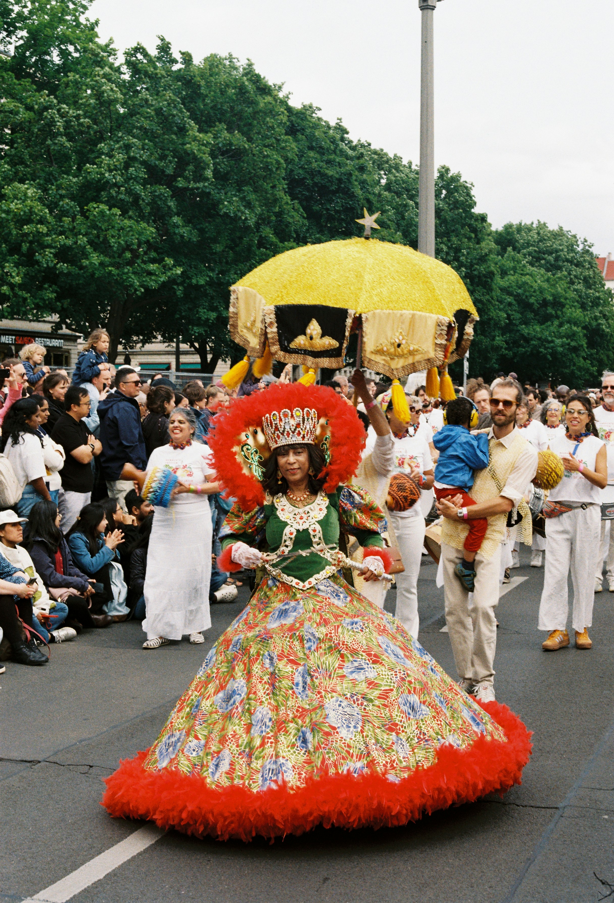 Photo by luca_severin