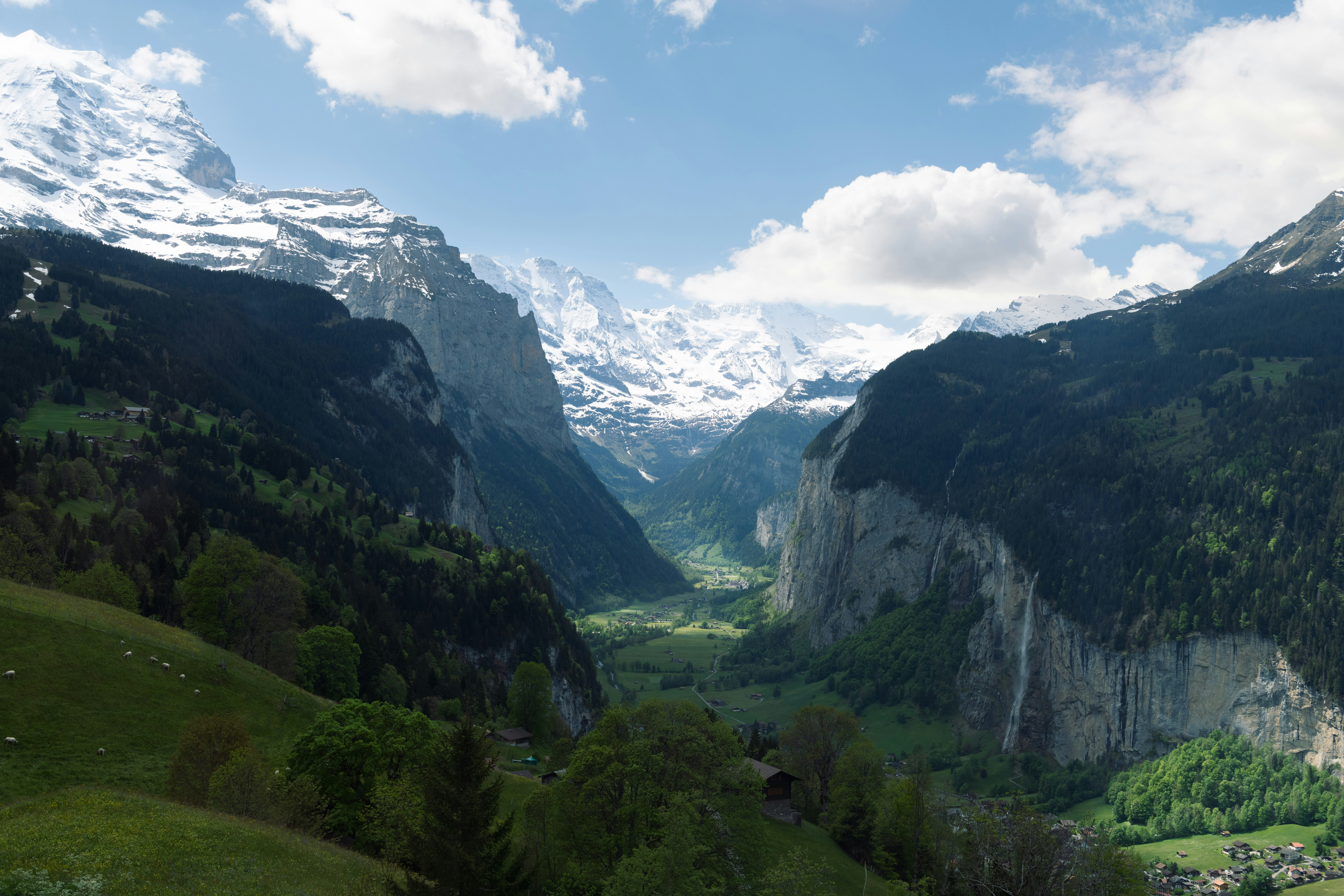 Photo by sriniunsplash