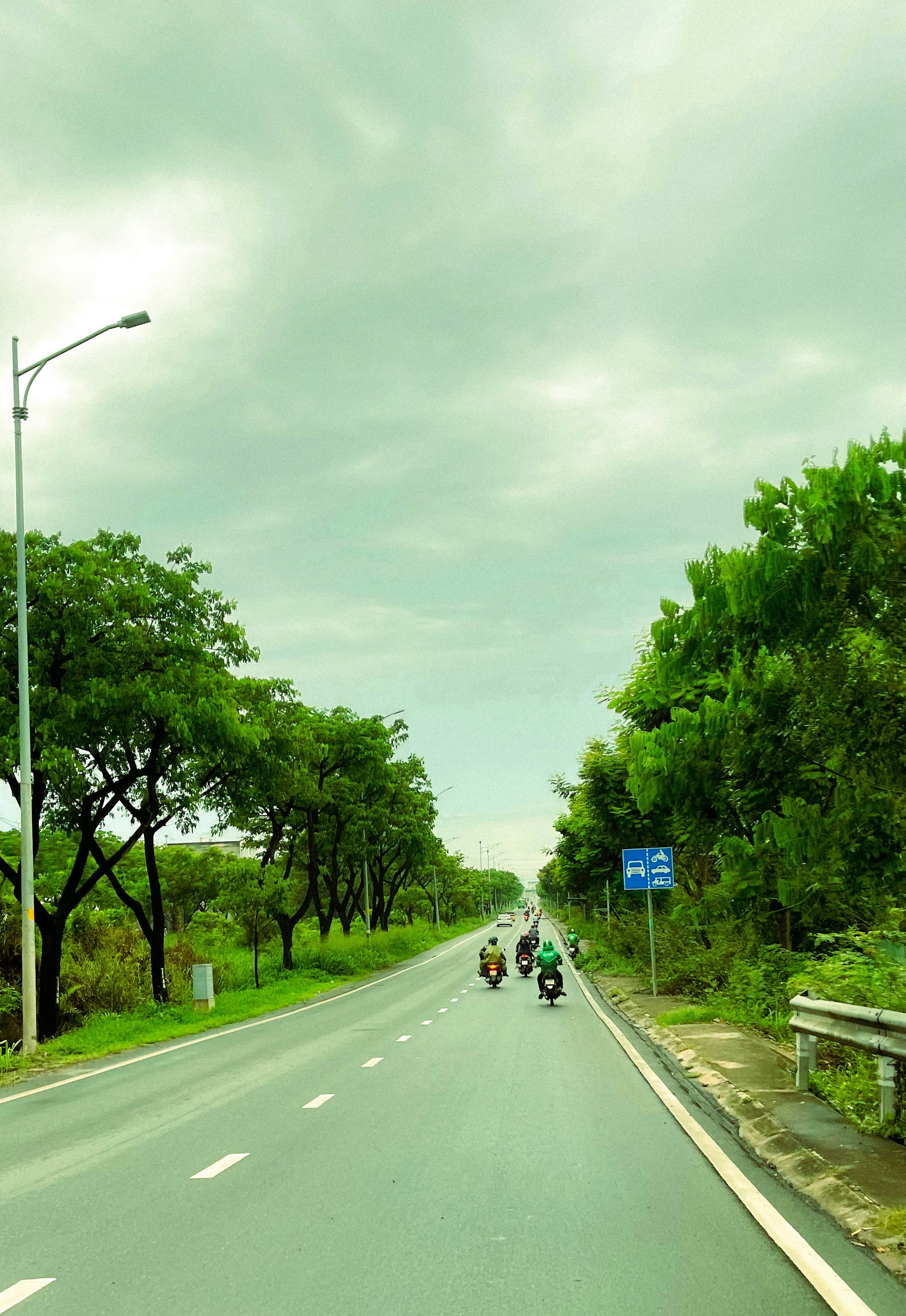 Photo by duongmauxanh