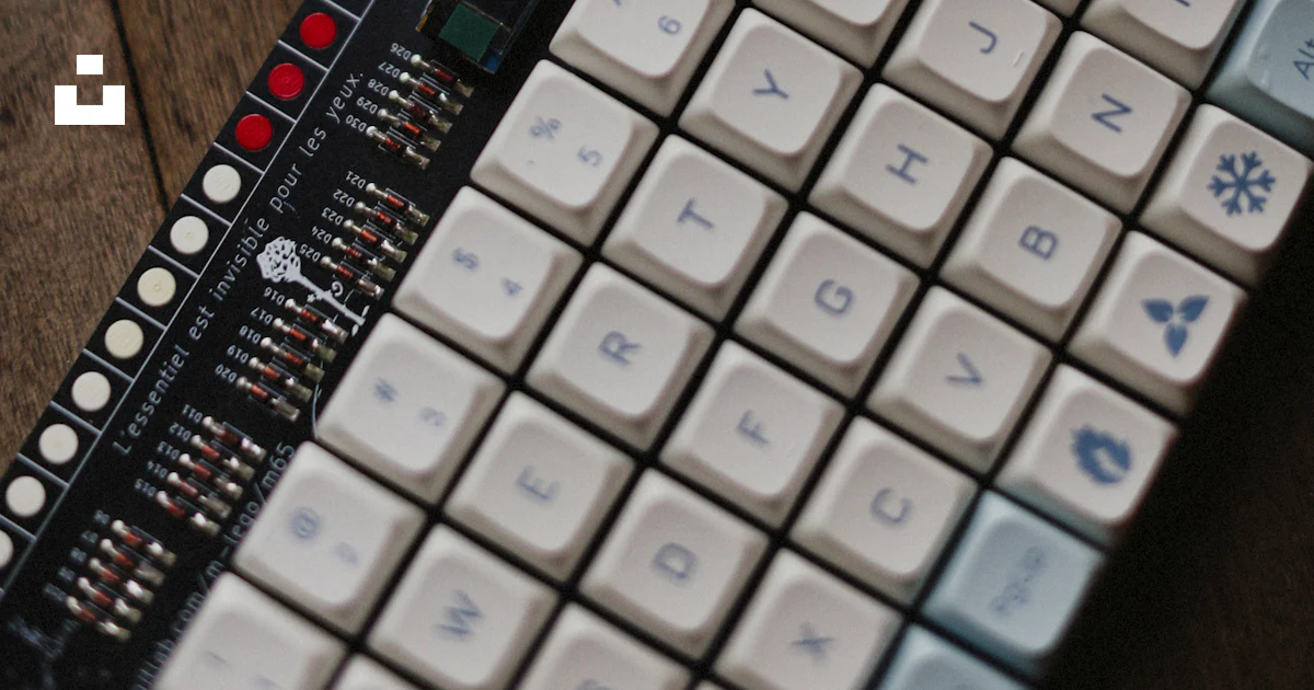 Microprocessor In Keyboard A custom keyboard with microcontroller and switches. photo – Free ...